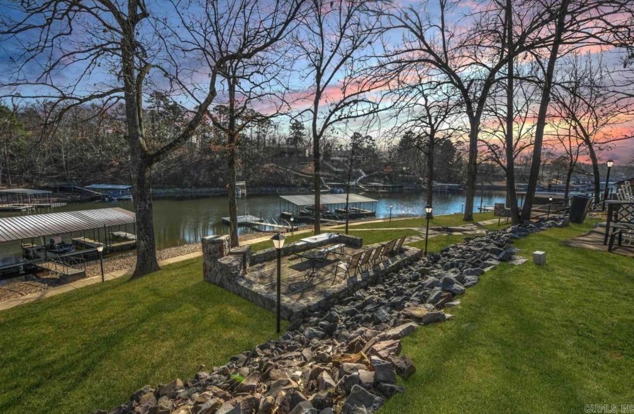 WESTPORT BAY TOWN HOUSE - Residential