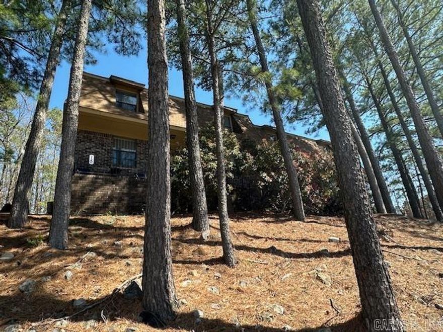 Investors take a look.  8 Units for sale and all of the units are occupied. Most of the Units have be remodeled.  Each unit is 2 Bed 1.5 Bath.  Additional 8 units available to purchase as well.  Please see MLS # 24011199 for 16 Units package.