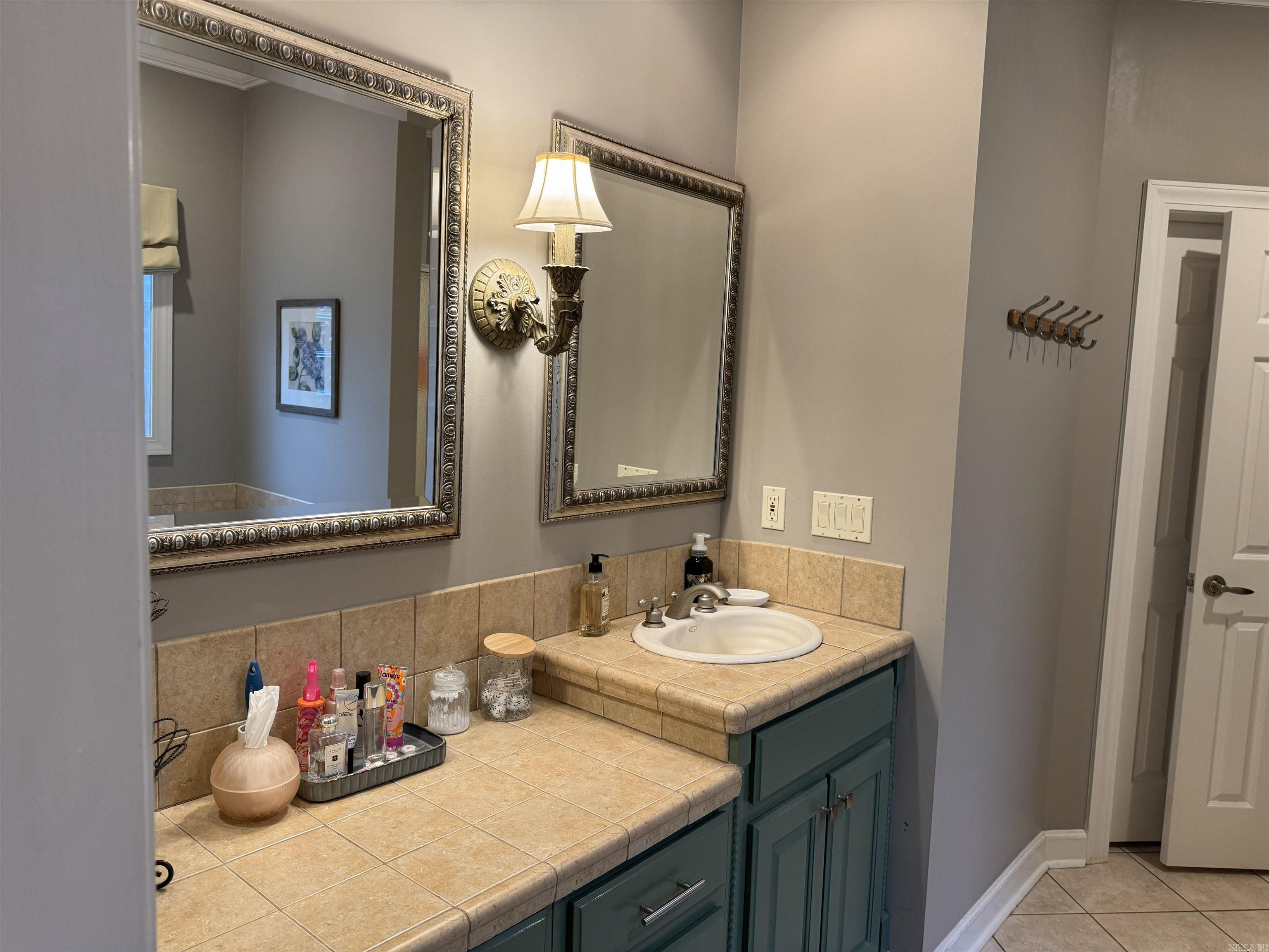 Kennsington - Residential