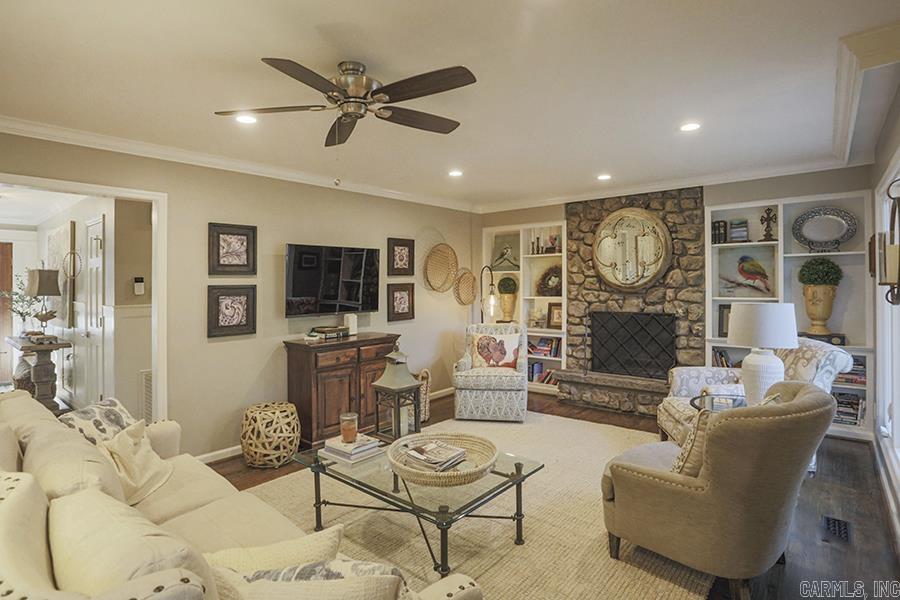 PLEASANT VALLEY - Residential
