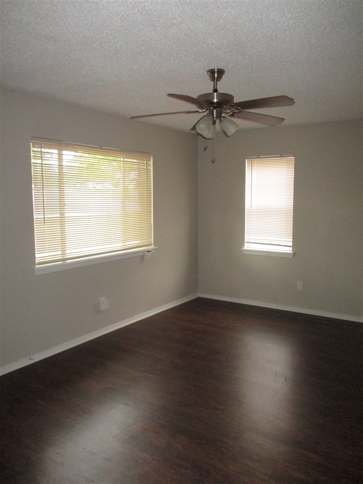 Holly Hill Estates - Residential Lease