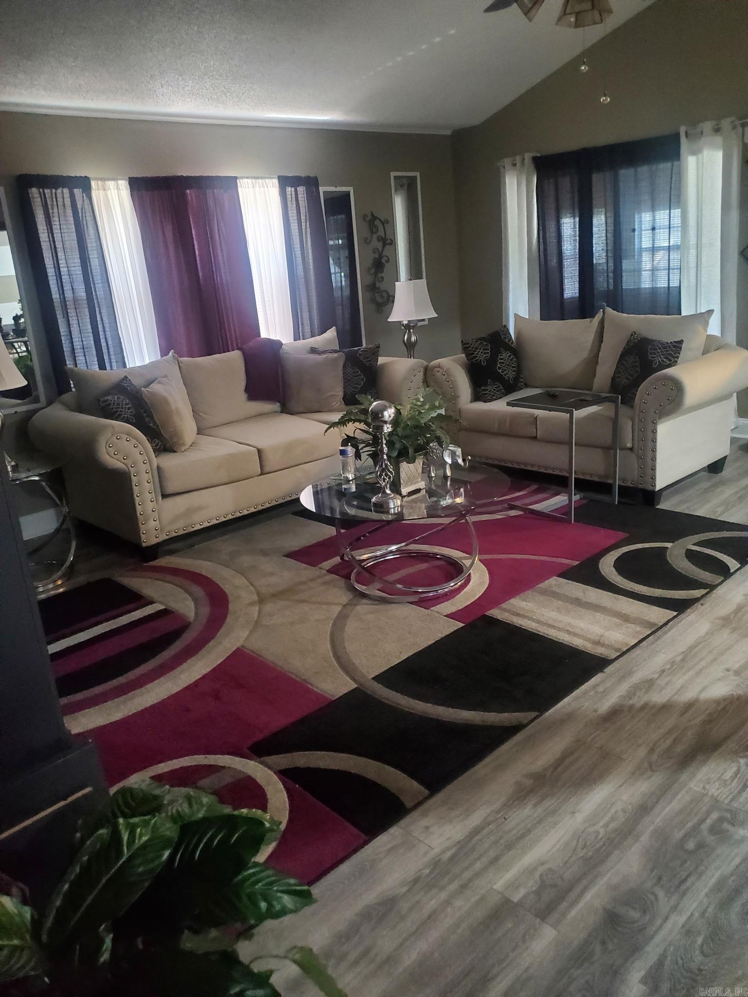 COUNTRY CLUB TERRACE - Residential