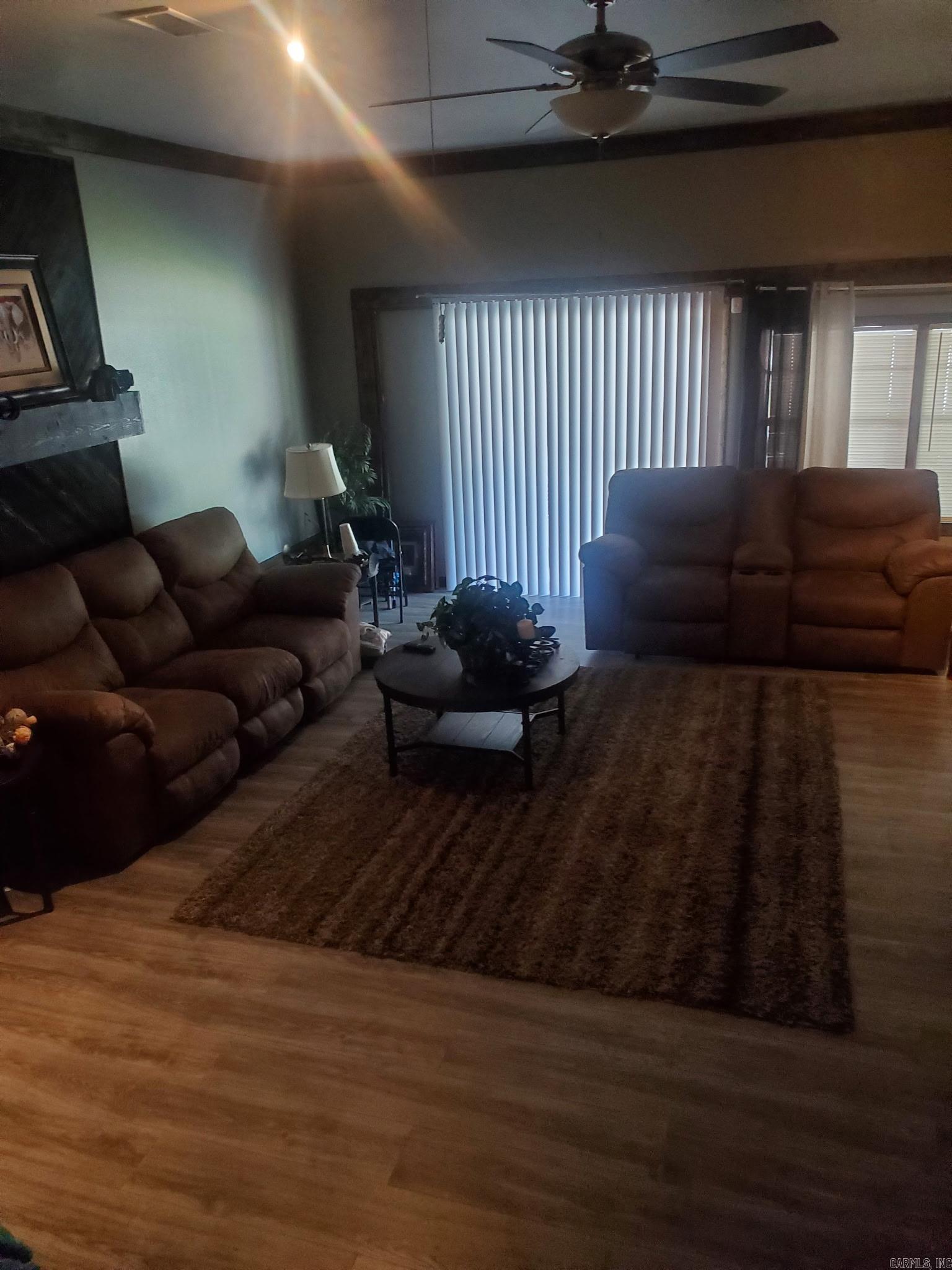 COUNTRY CLUB TERRACE - Residential