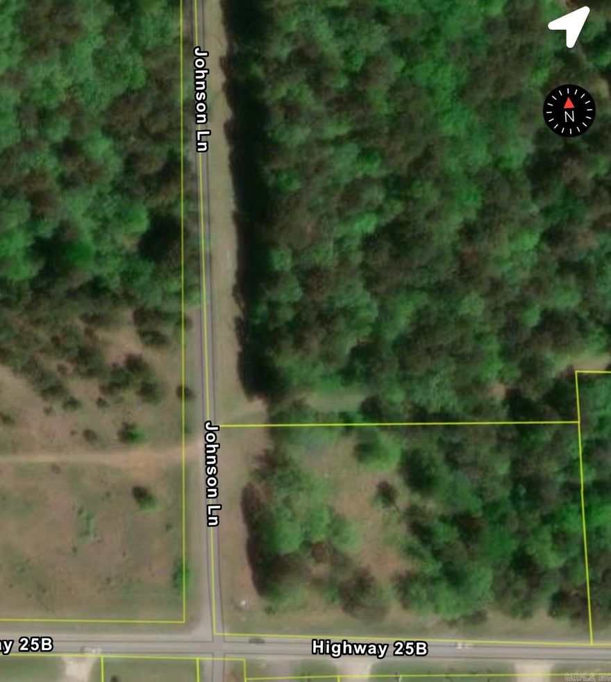 Acreage has a lot of potential located near Greers Ferry Lake, Heber Springs Municipal Airport and close to all city services