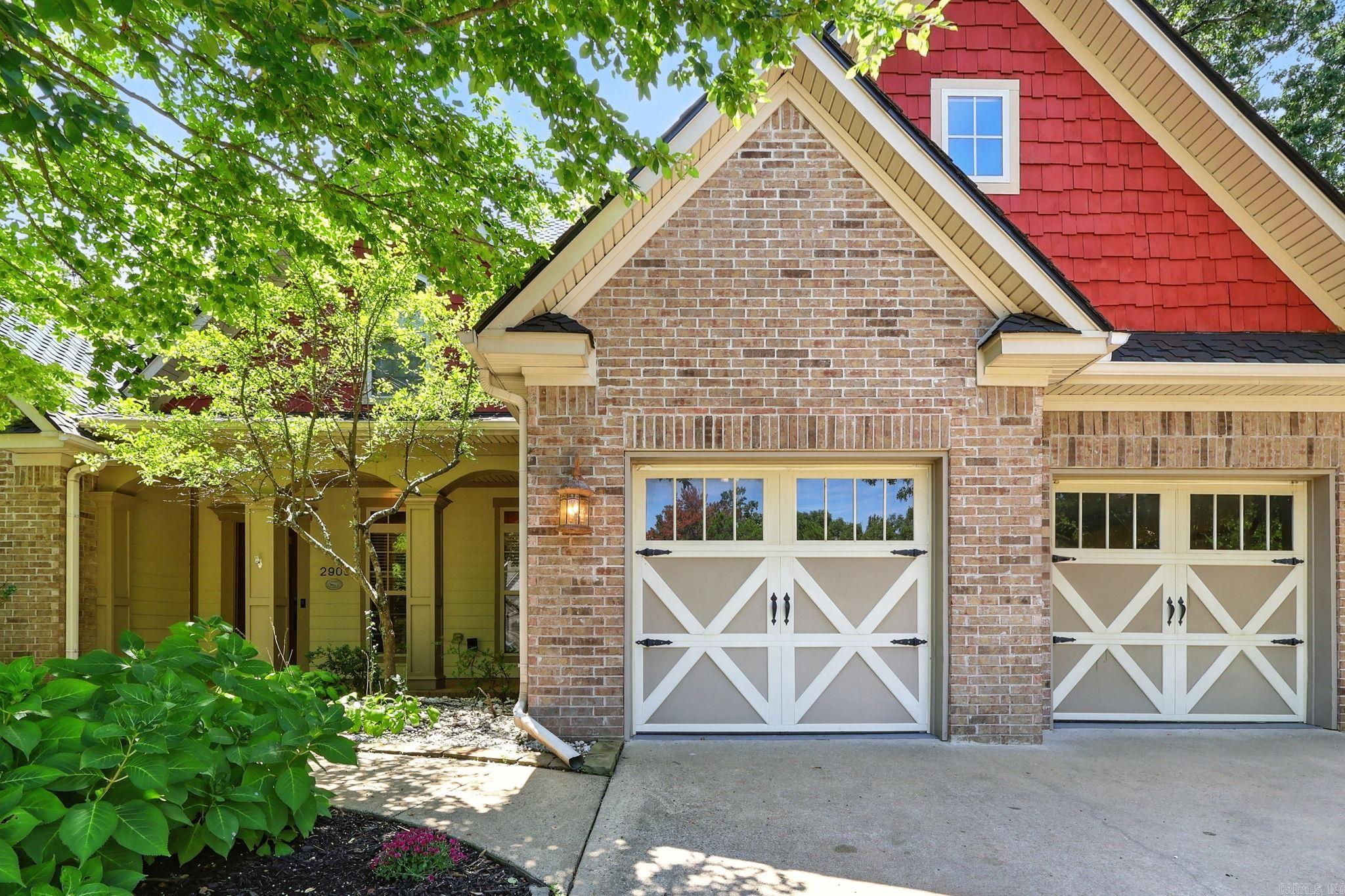 WOODLAND ESTATES - Residential