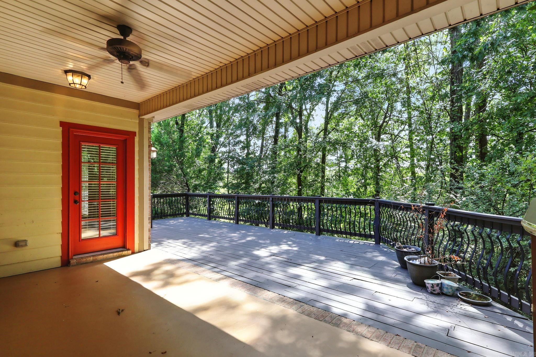 WOODLAND ESTATES - Residential