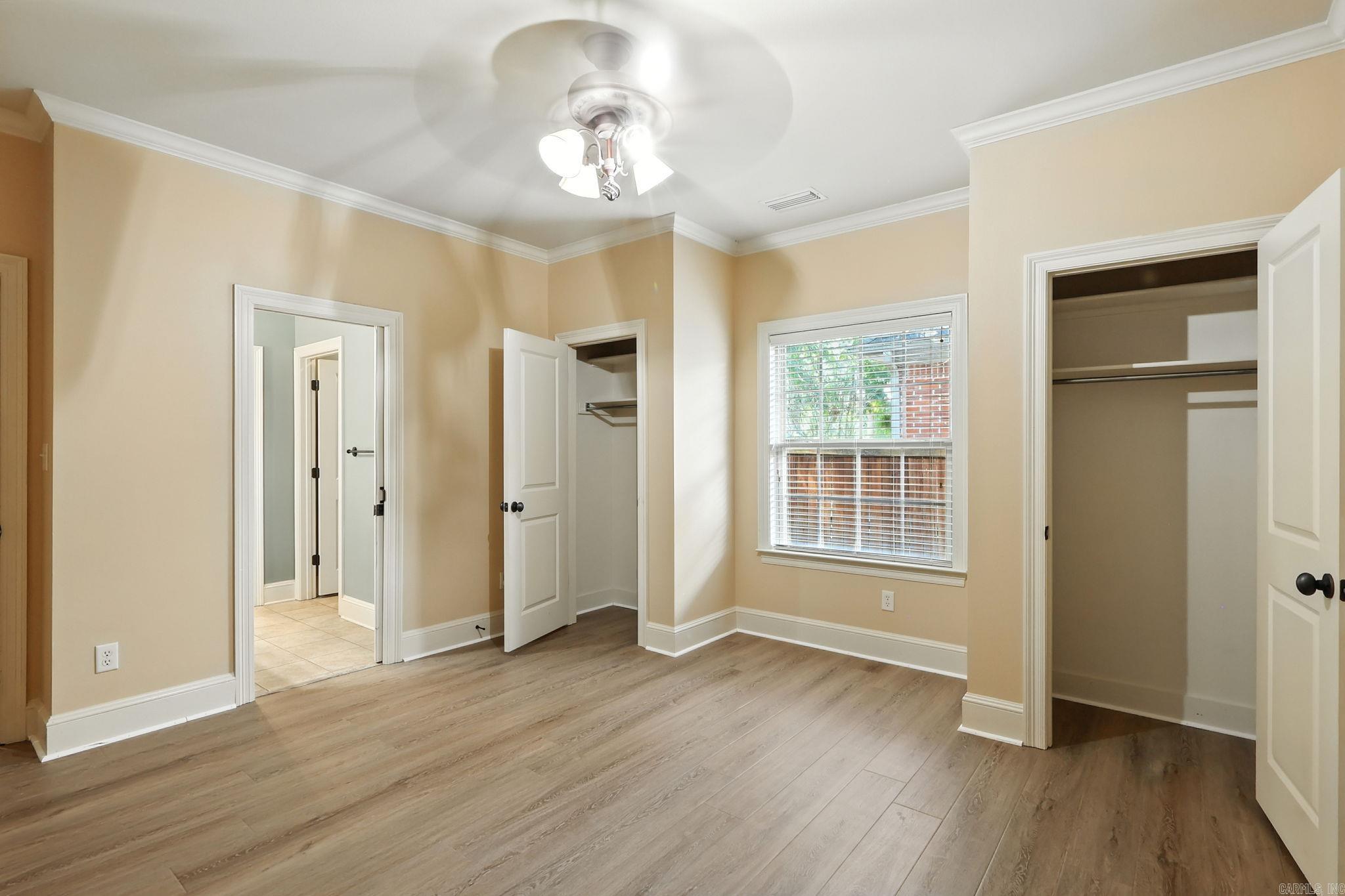 WOODLAND ESTATES - Residential