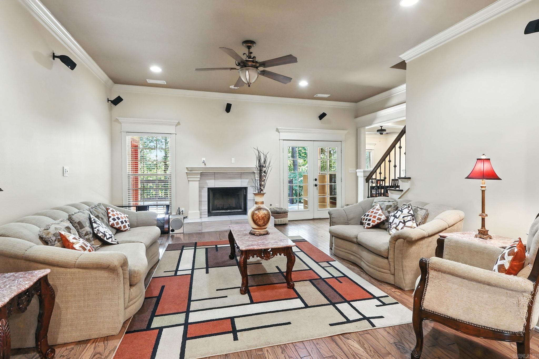 WOODLAND ESTATES - Residential