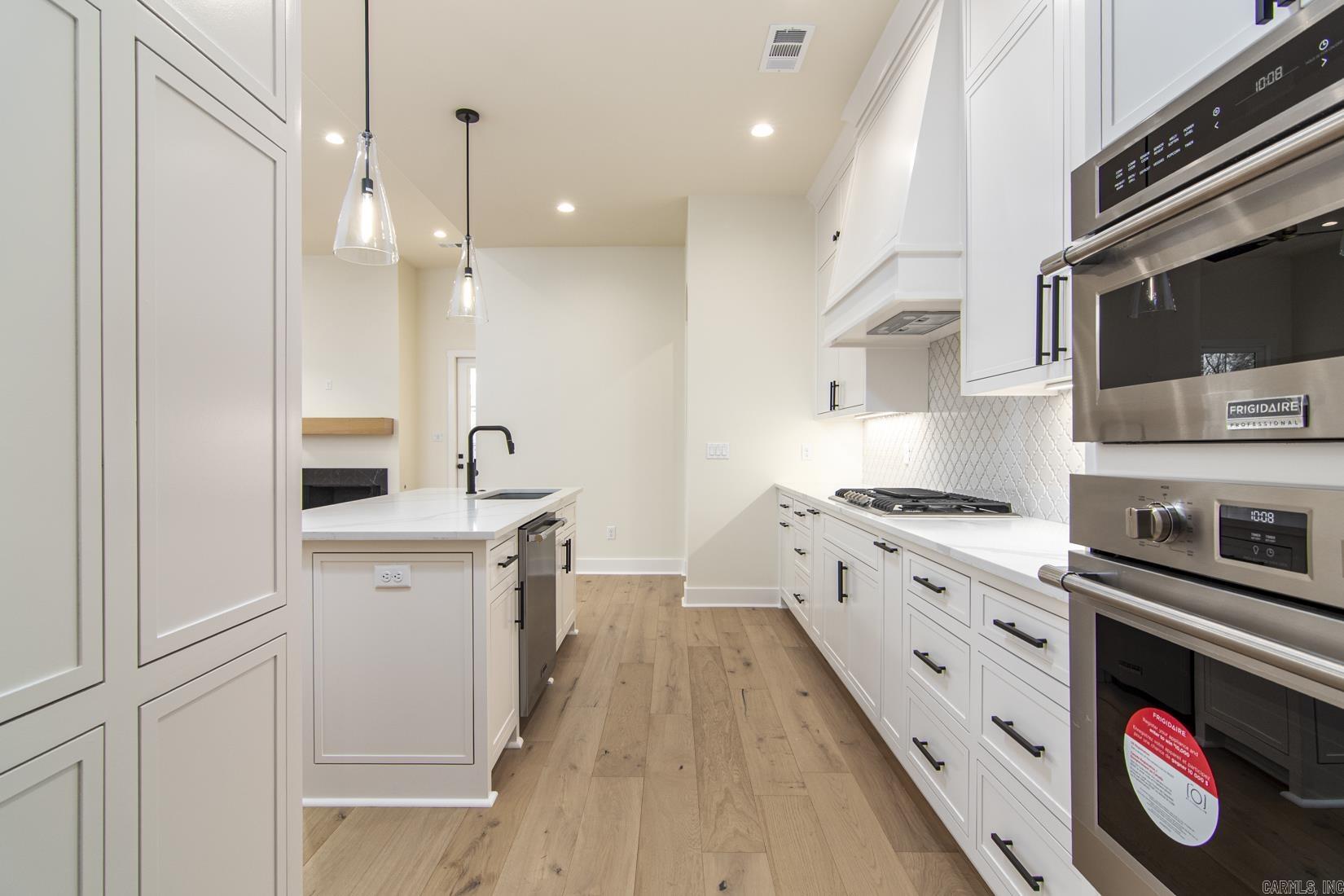 FLETCHER VALLEY "FLETCHER RIDGE" - Residential