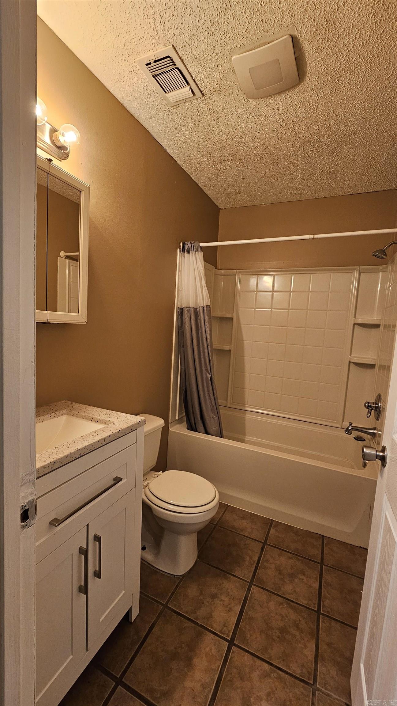 SHANNON HILLS s - Residential