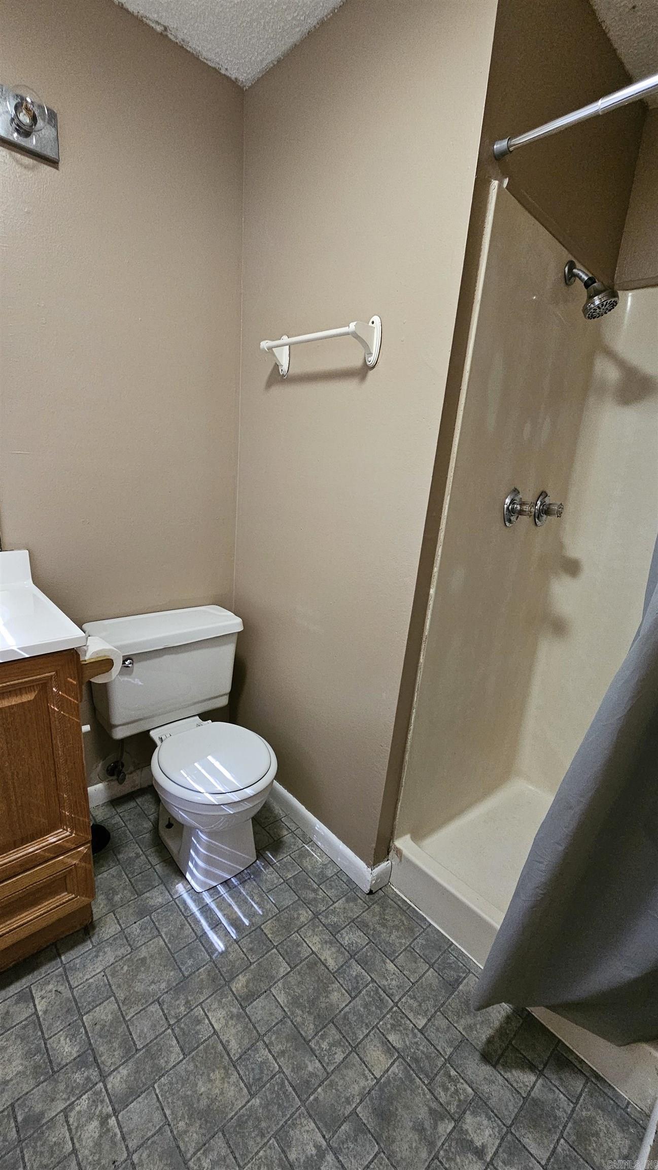 SHANNON HILLS s - Residential