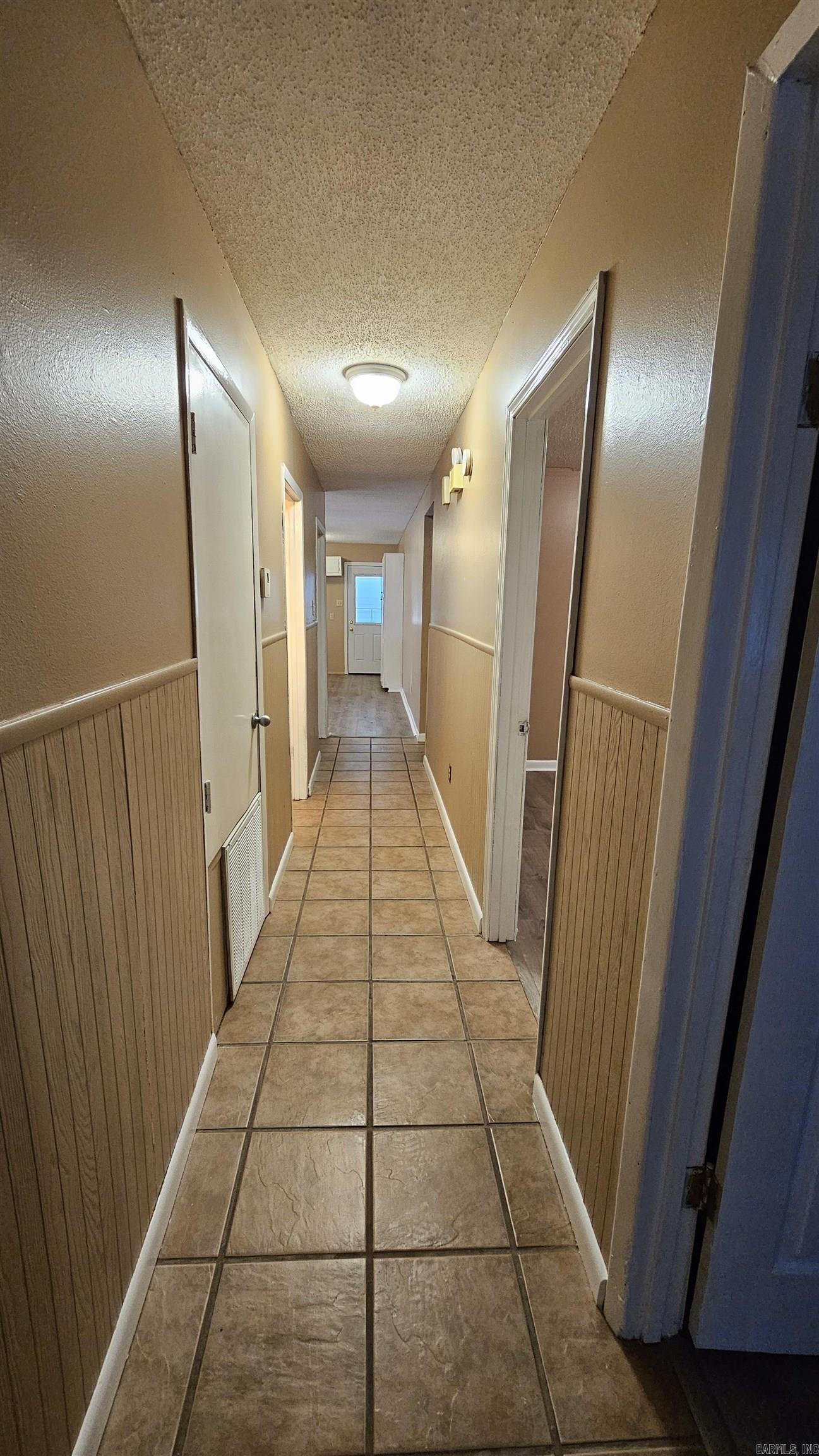 SHANNON HILLS s - Residential