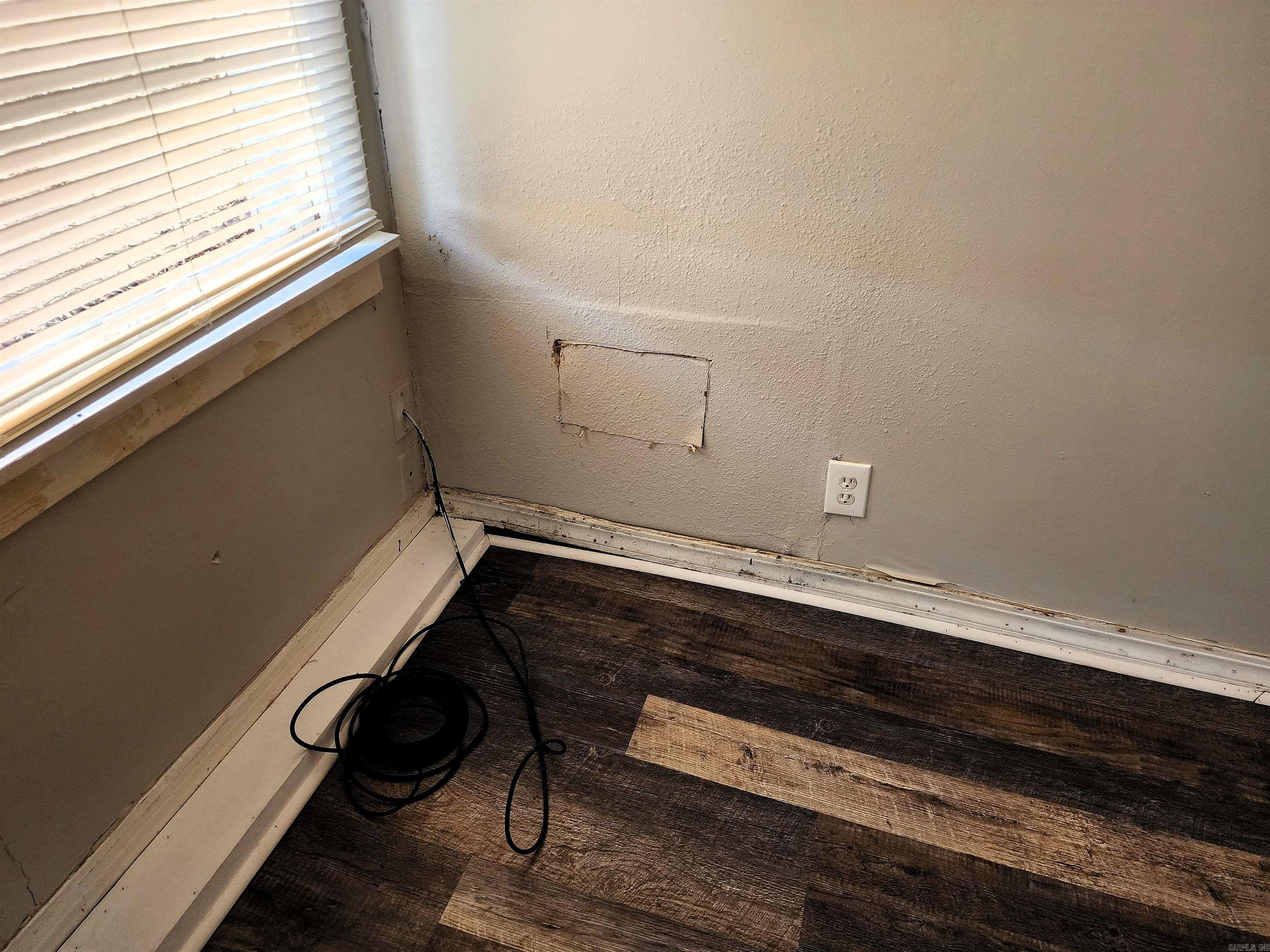 WEST WOODS - Residential