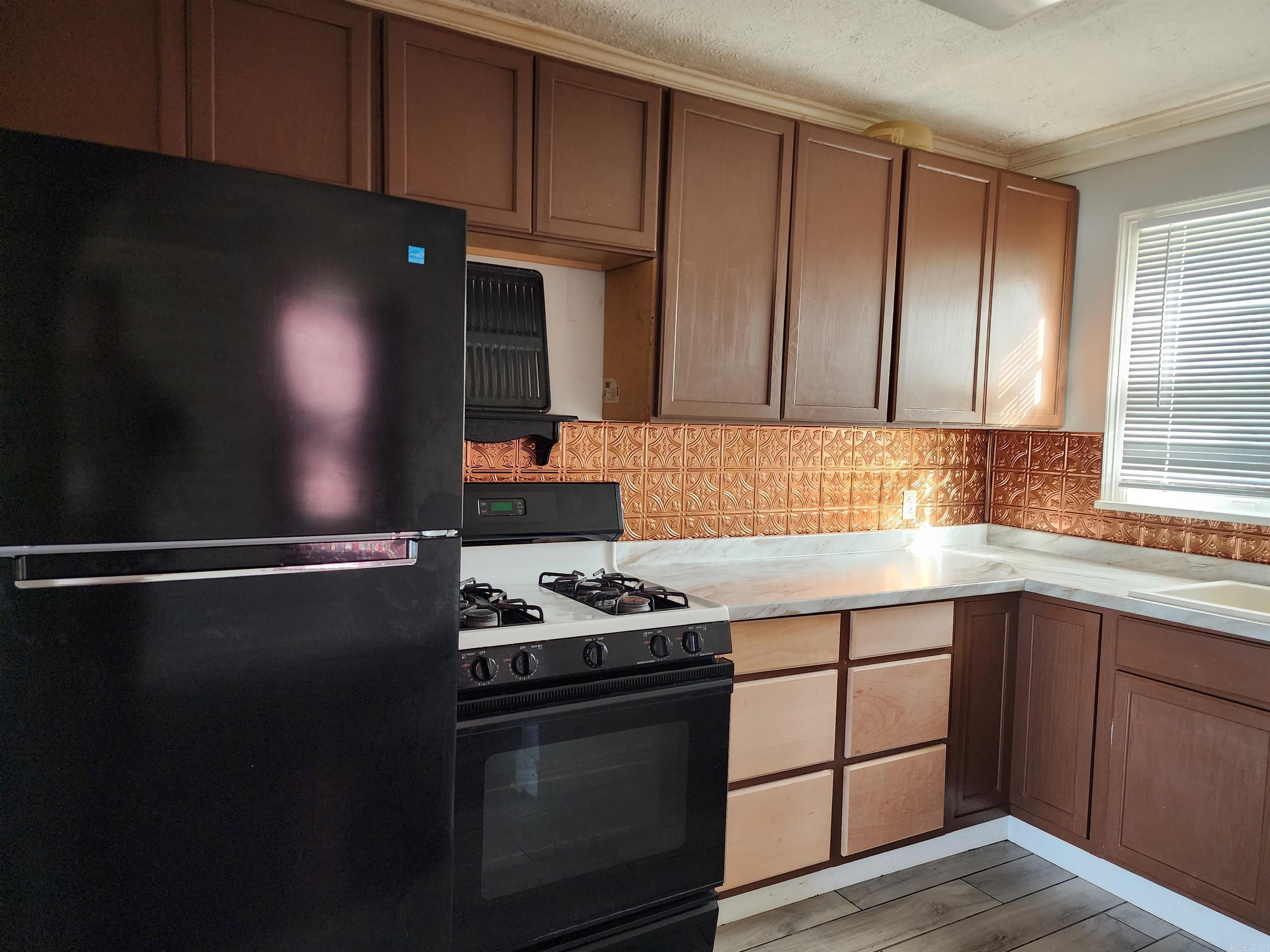 WEST WOODS - Residential