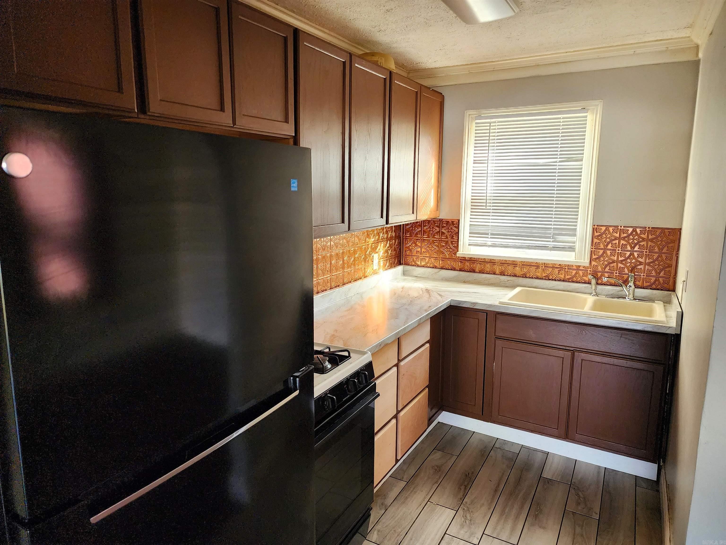 WEST WOODS - Residential