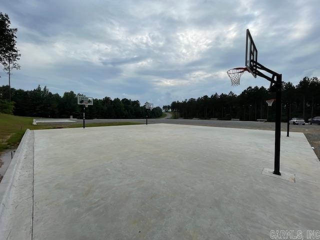 THE PINES AT PARKWAY TRAILS - Residential