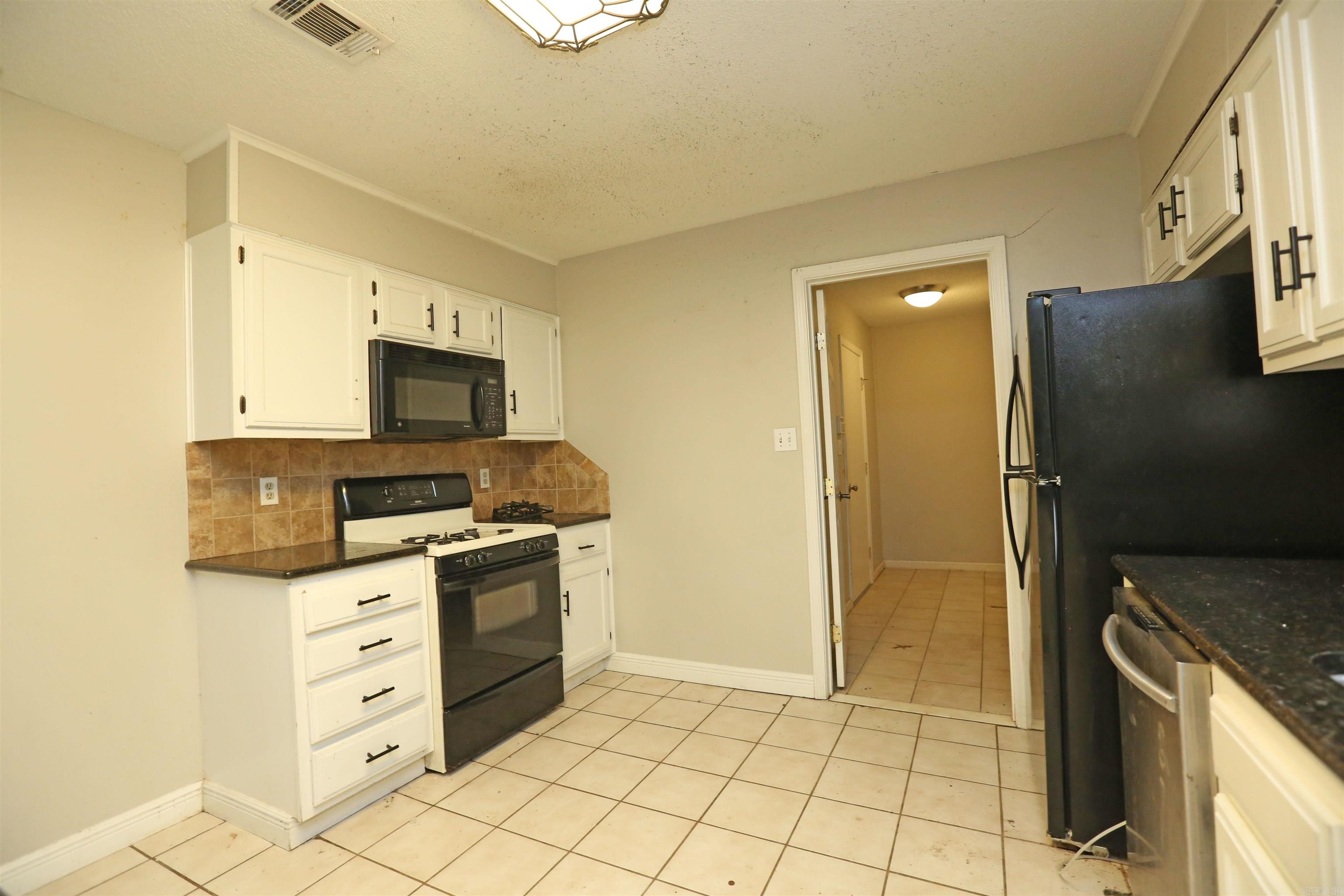 CARYWOOD - Residential