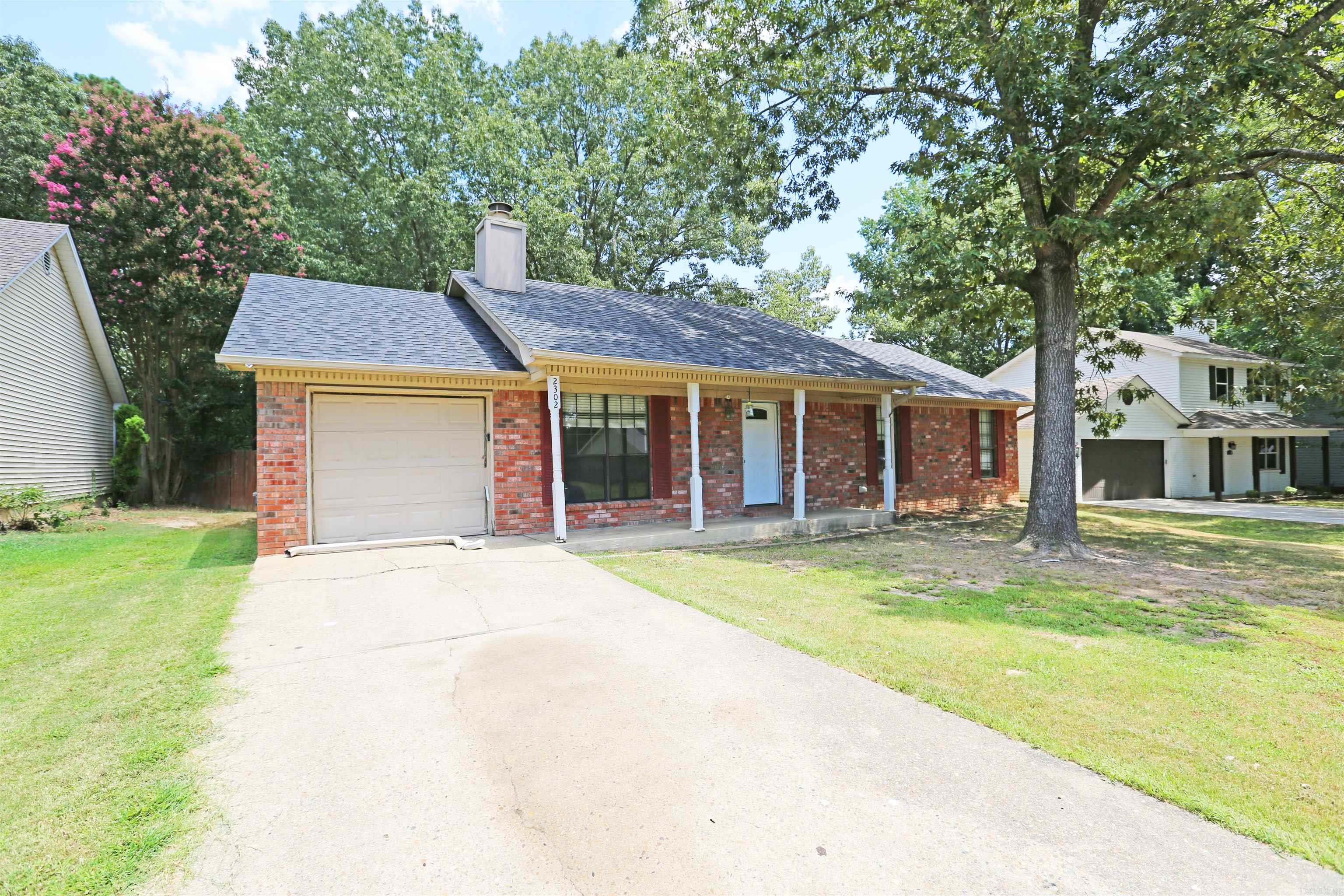 CARYWOOD - Residential