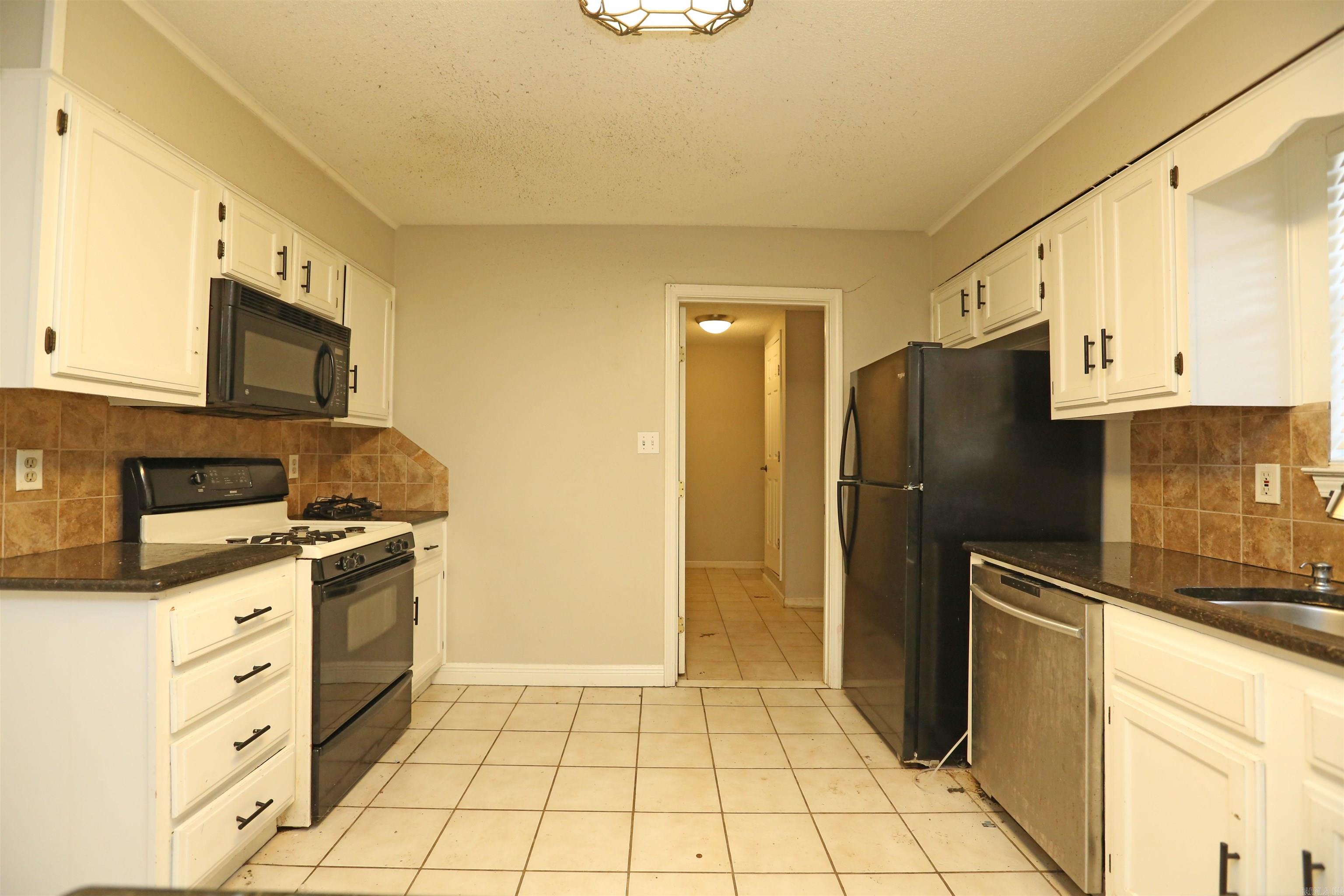 CARYWOOD - Residential