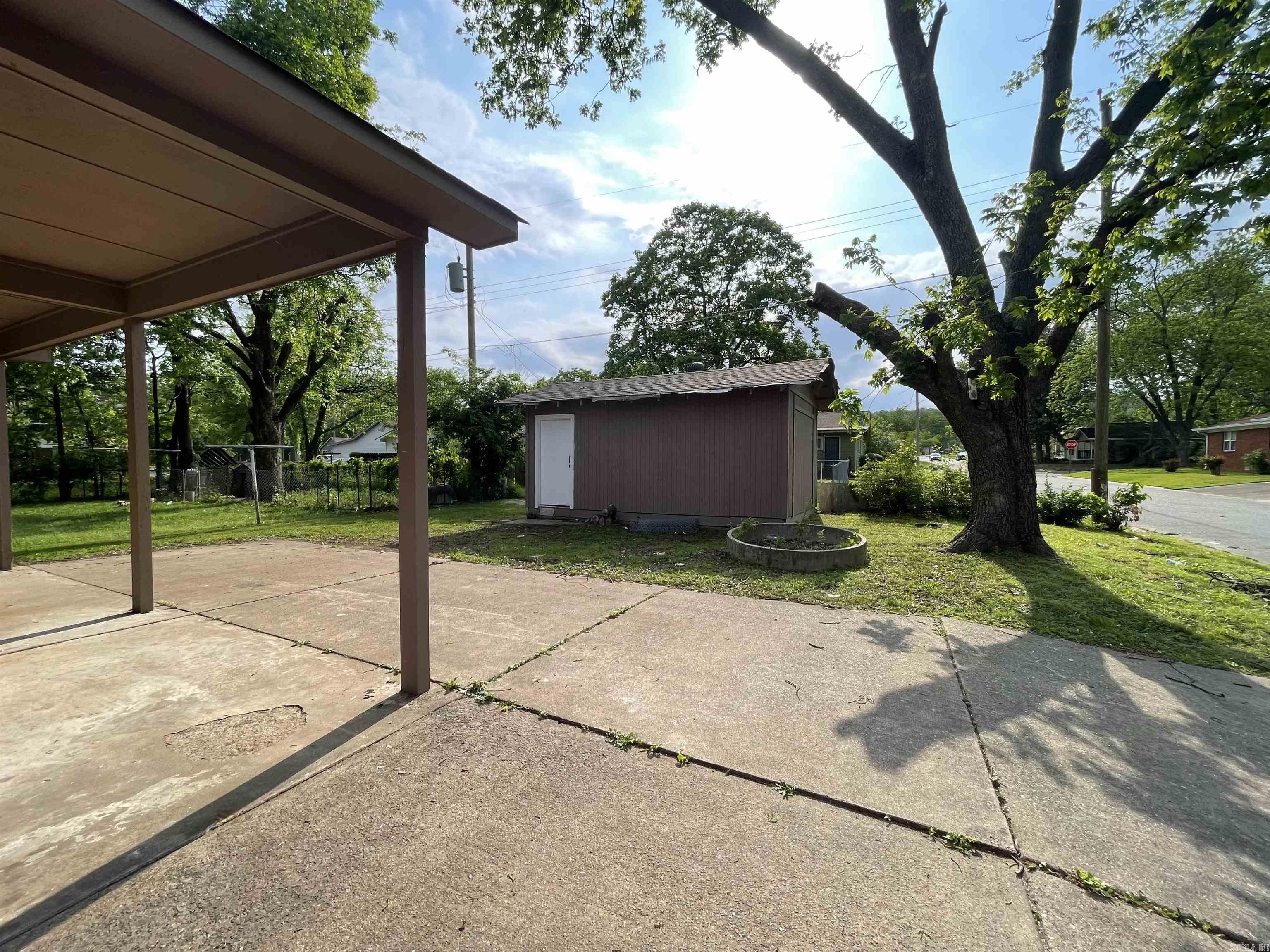 MISSOURI PACIFIC - Residential