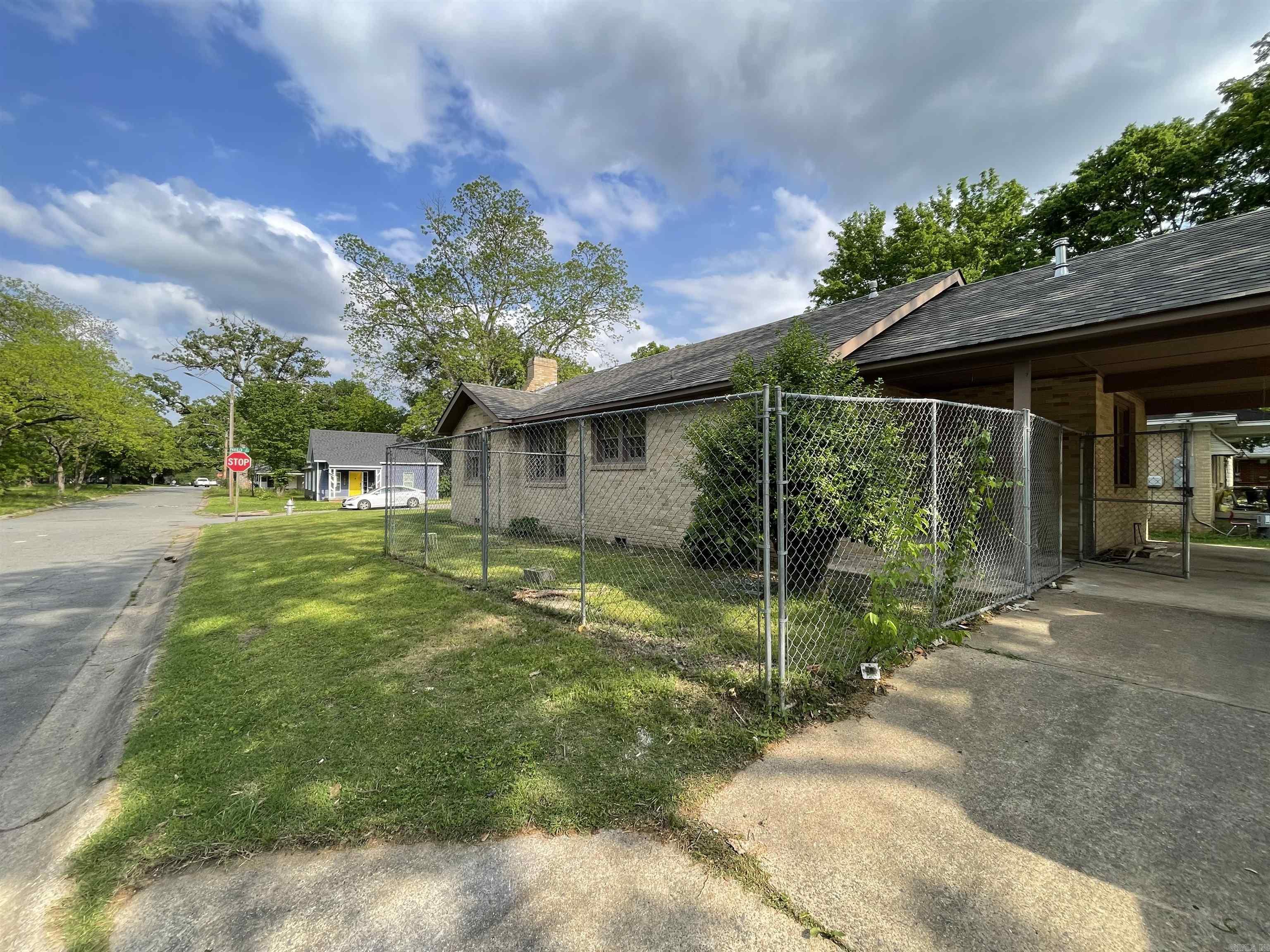 MISSOURI PACIFIC - Residential