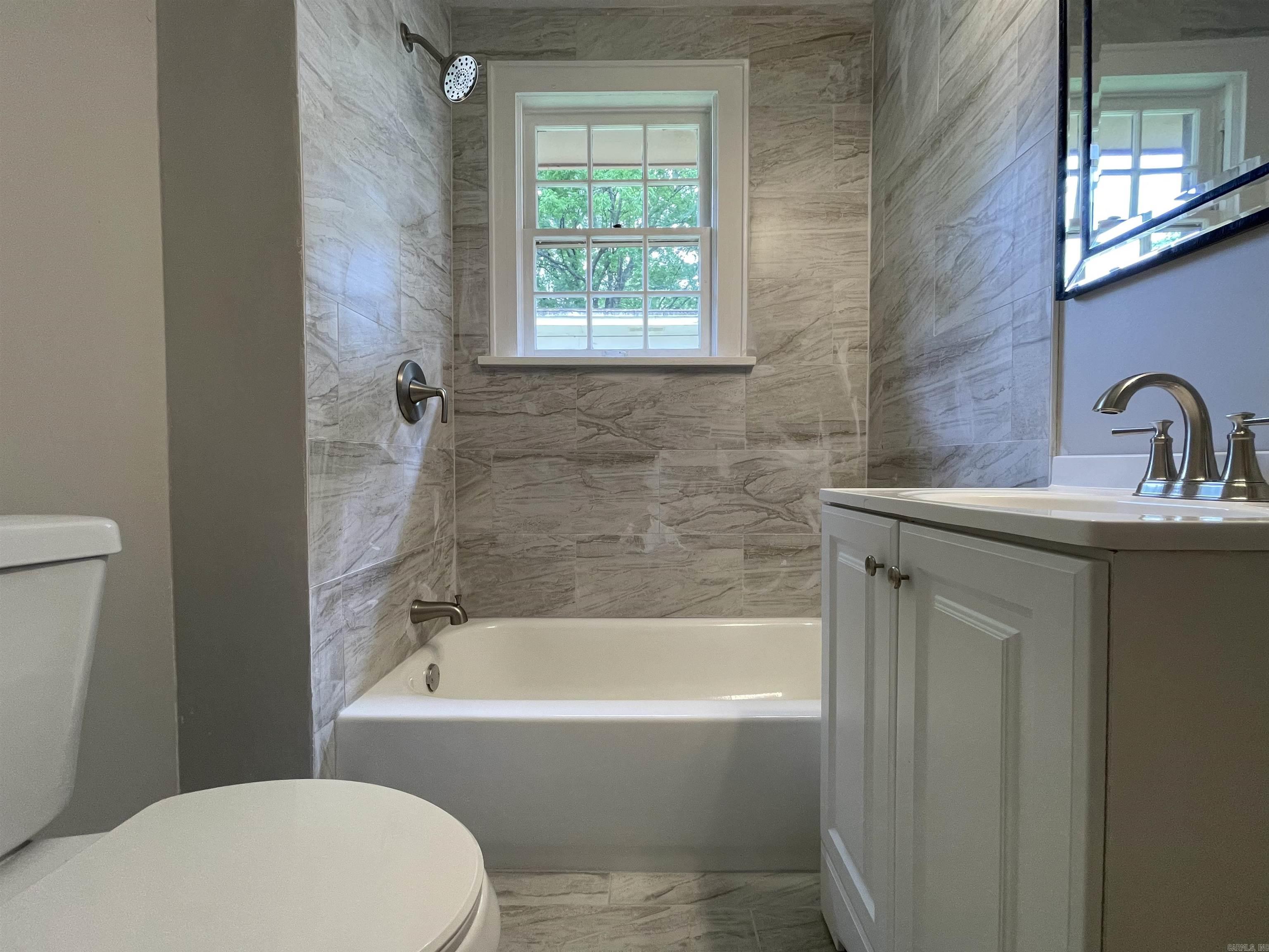 MISSOURI PACIFIC - Residential