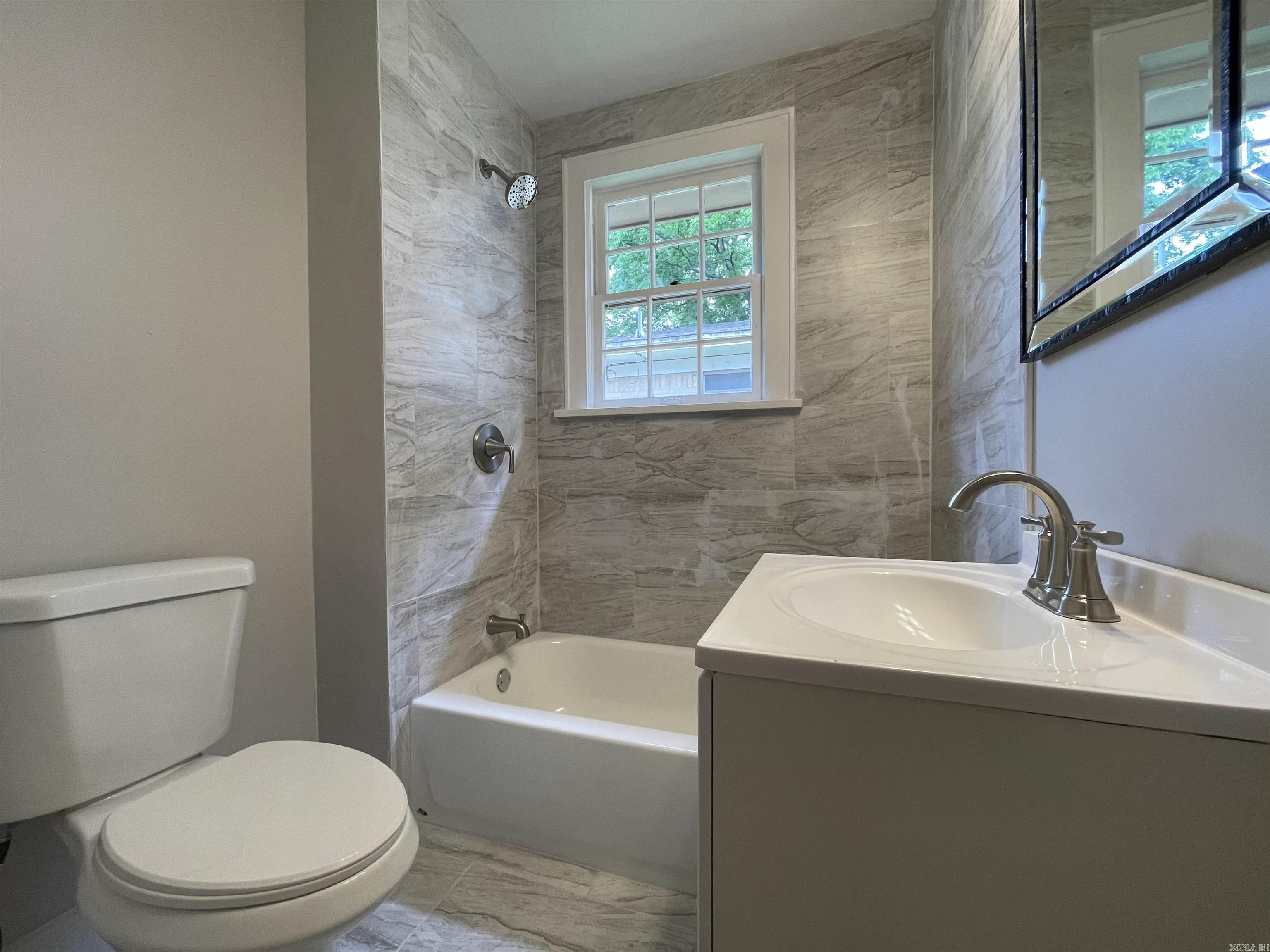 MISSOURI PACIFIC - Residential