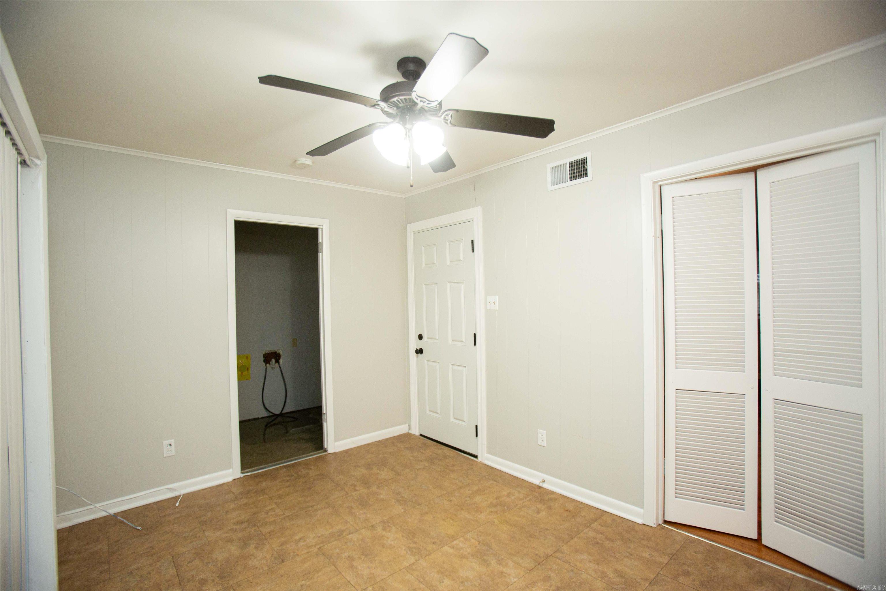 Briarwood - Residential Lease