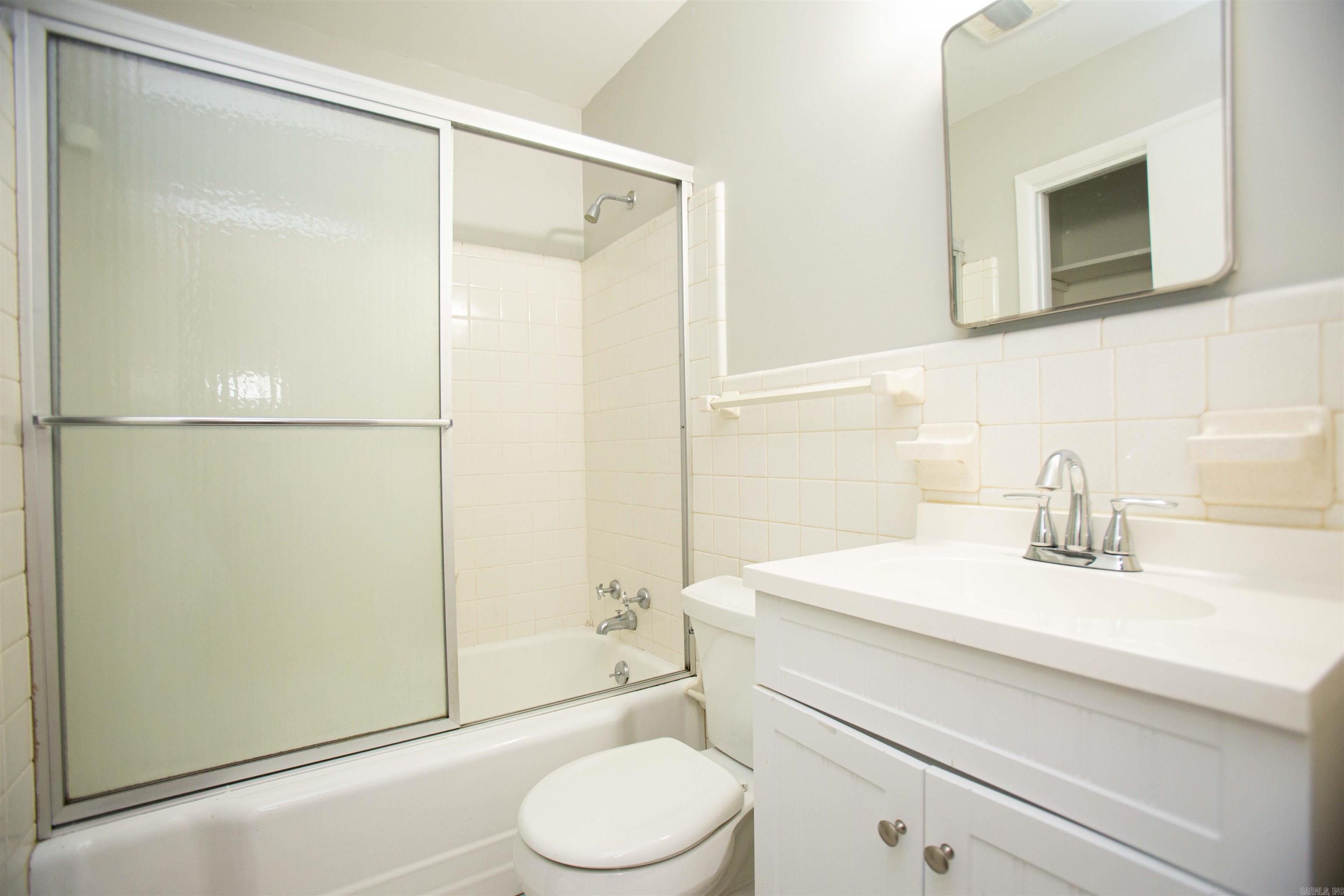 Briarwood - Residential Lease