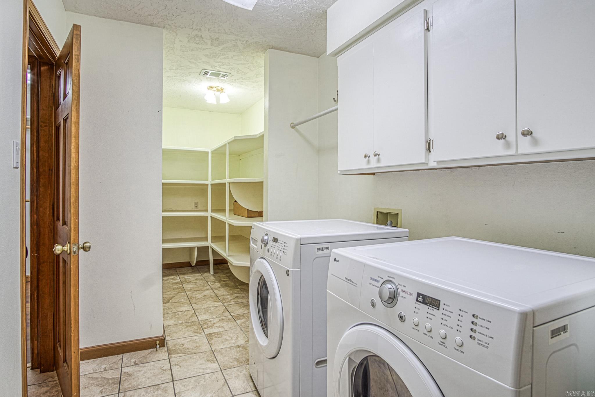 Sorpresa - Residential