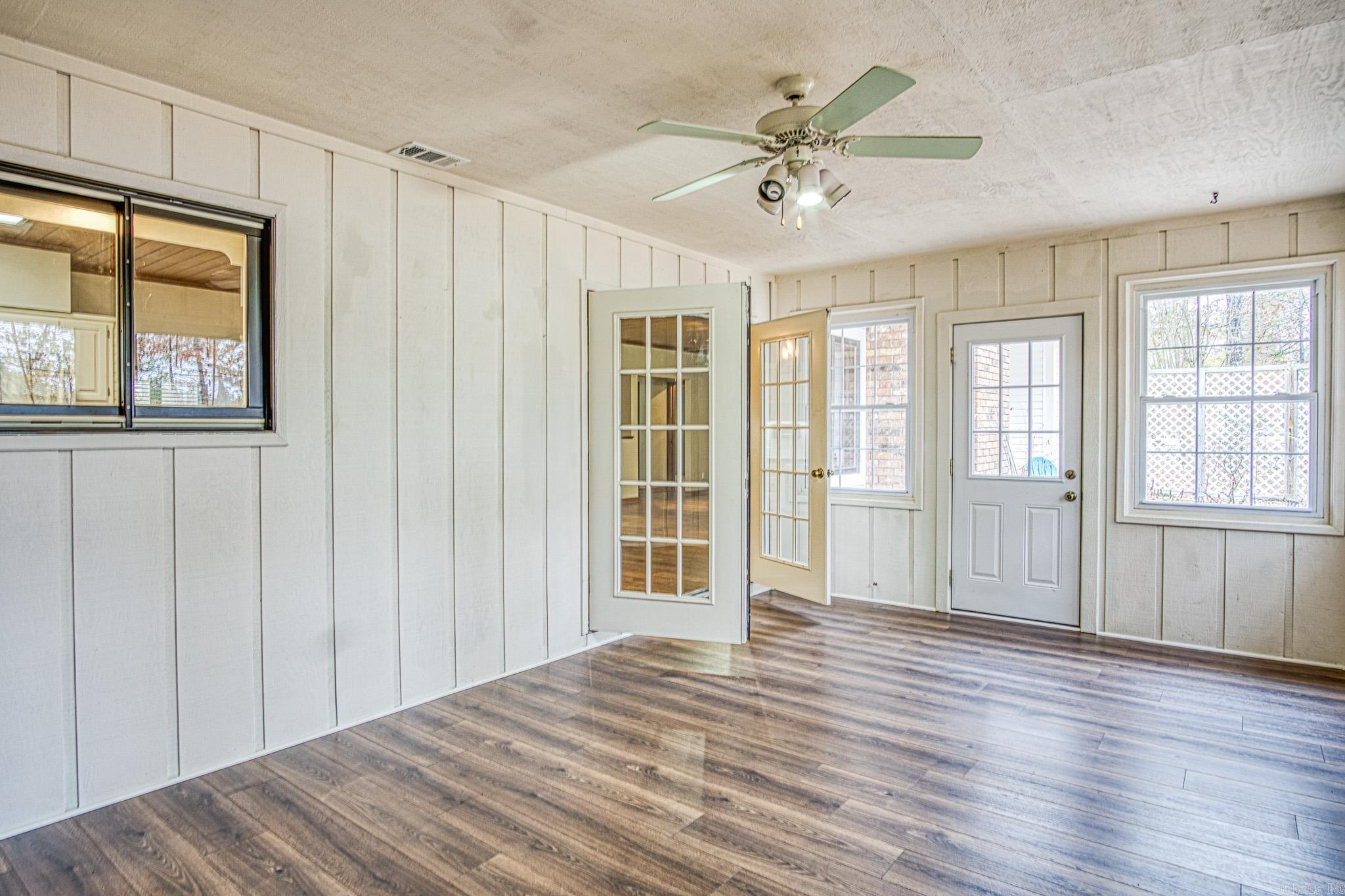 Sorpresa - Residential