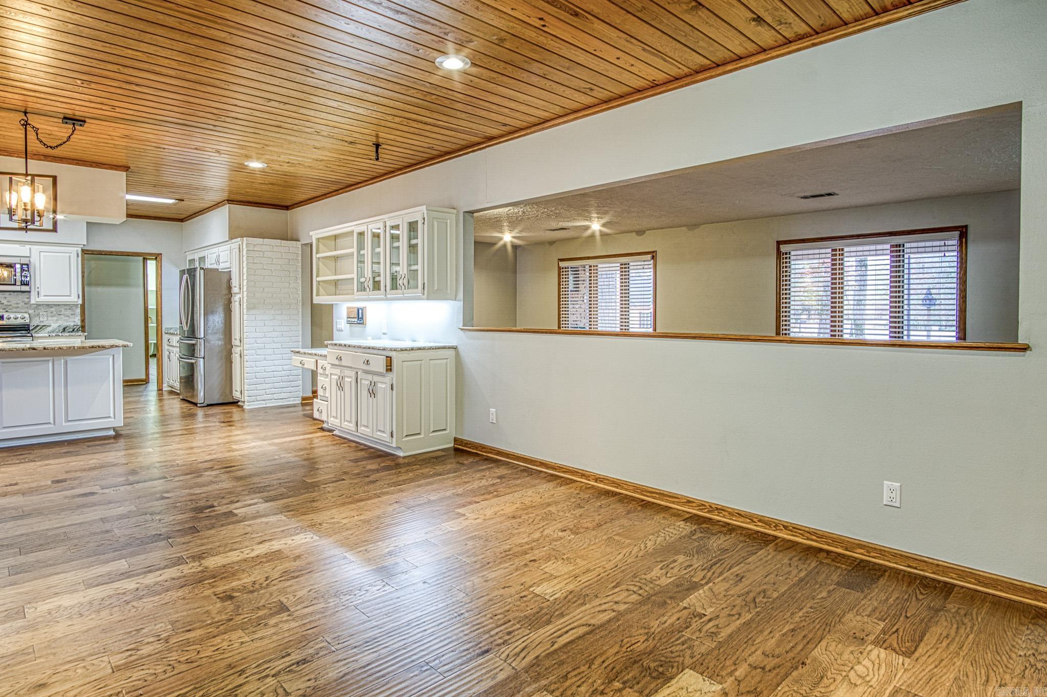 Sorpresa - Residential