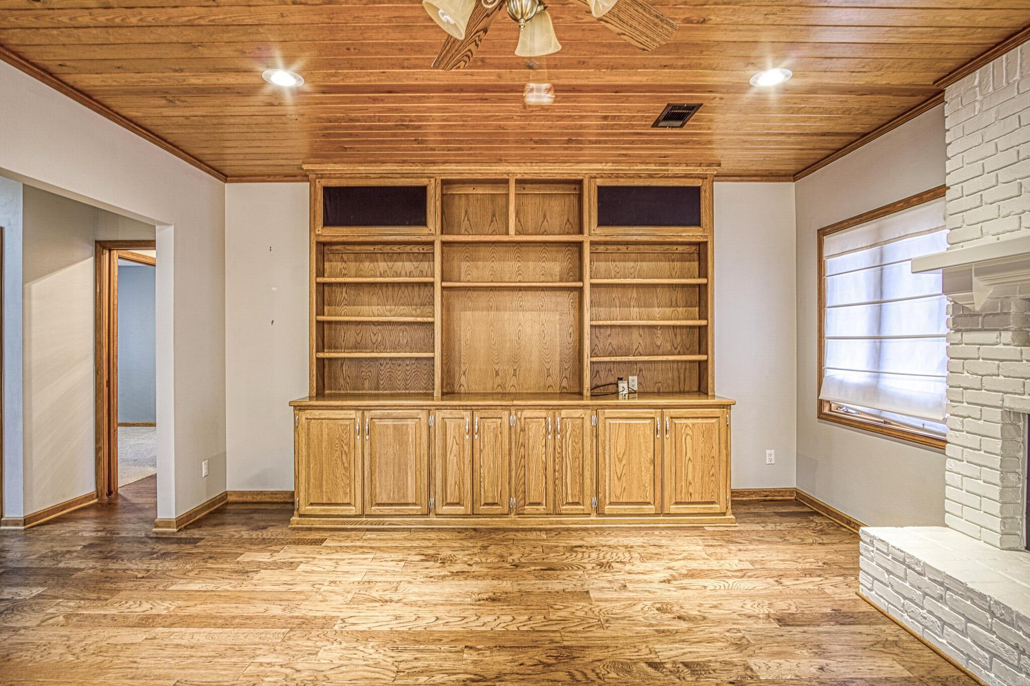 Sorpresa - Residential