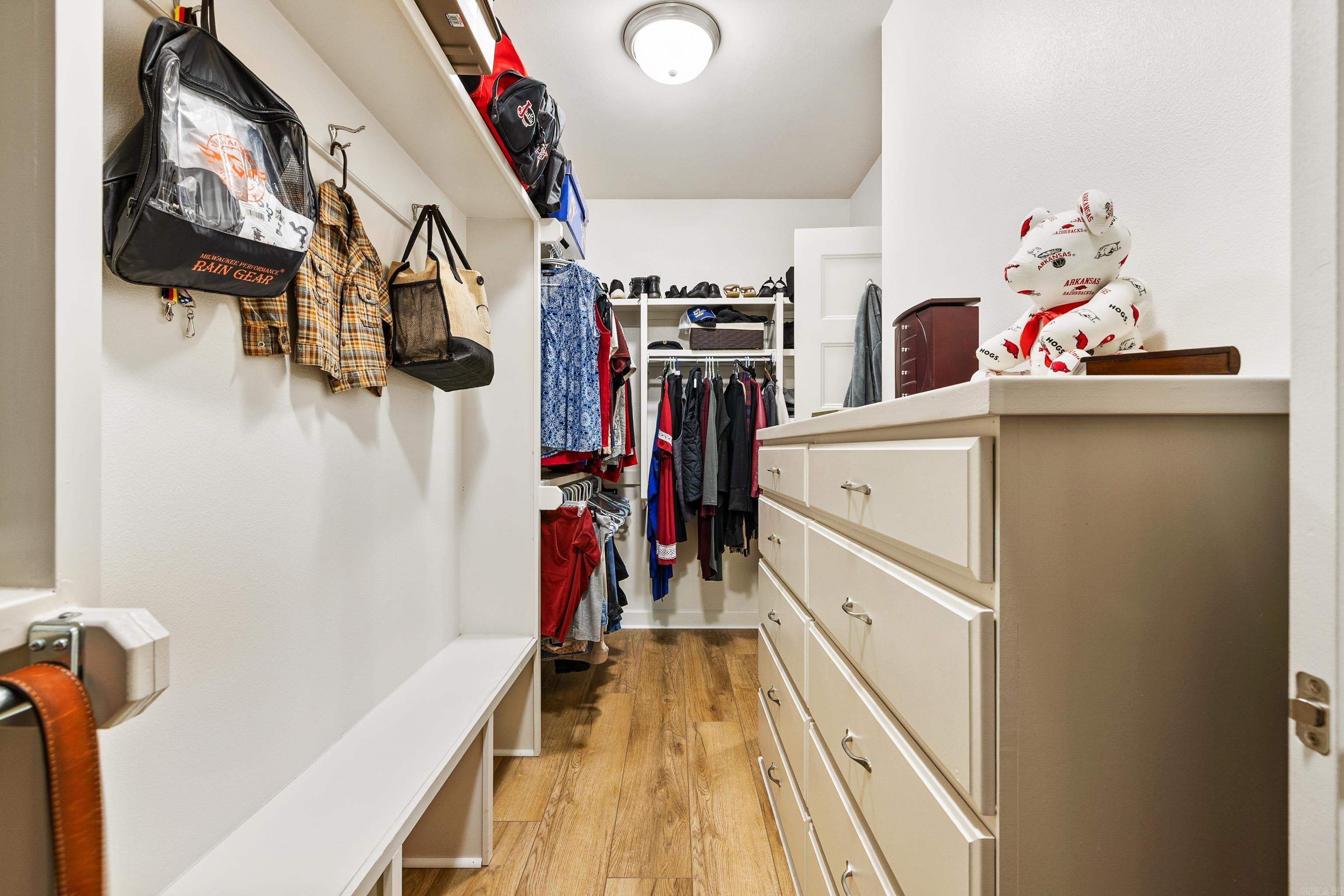 HURRICANE LAKE EST - Residential