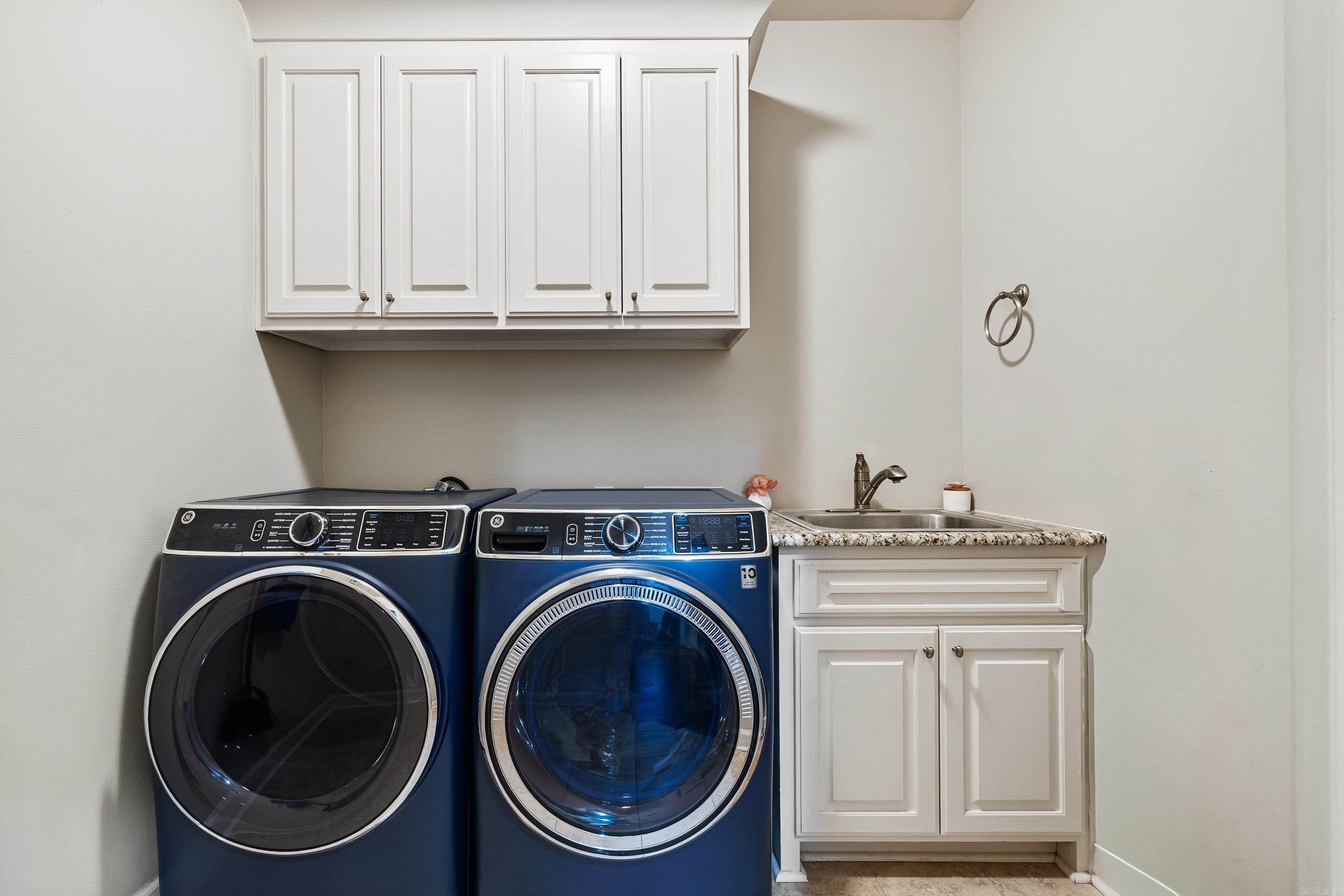 HURRICANE LAKE EST - Residential