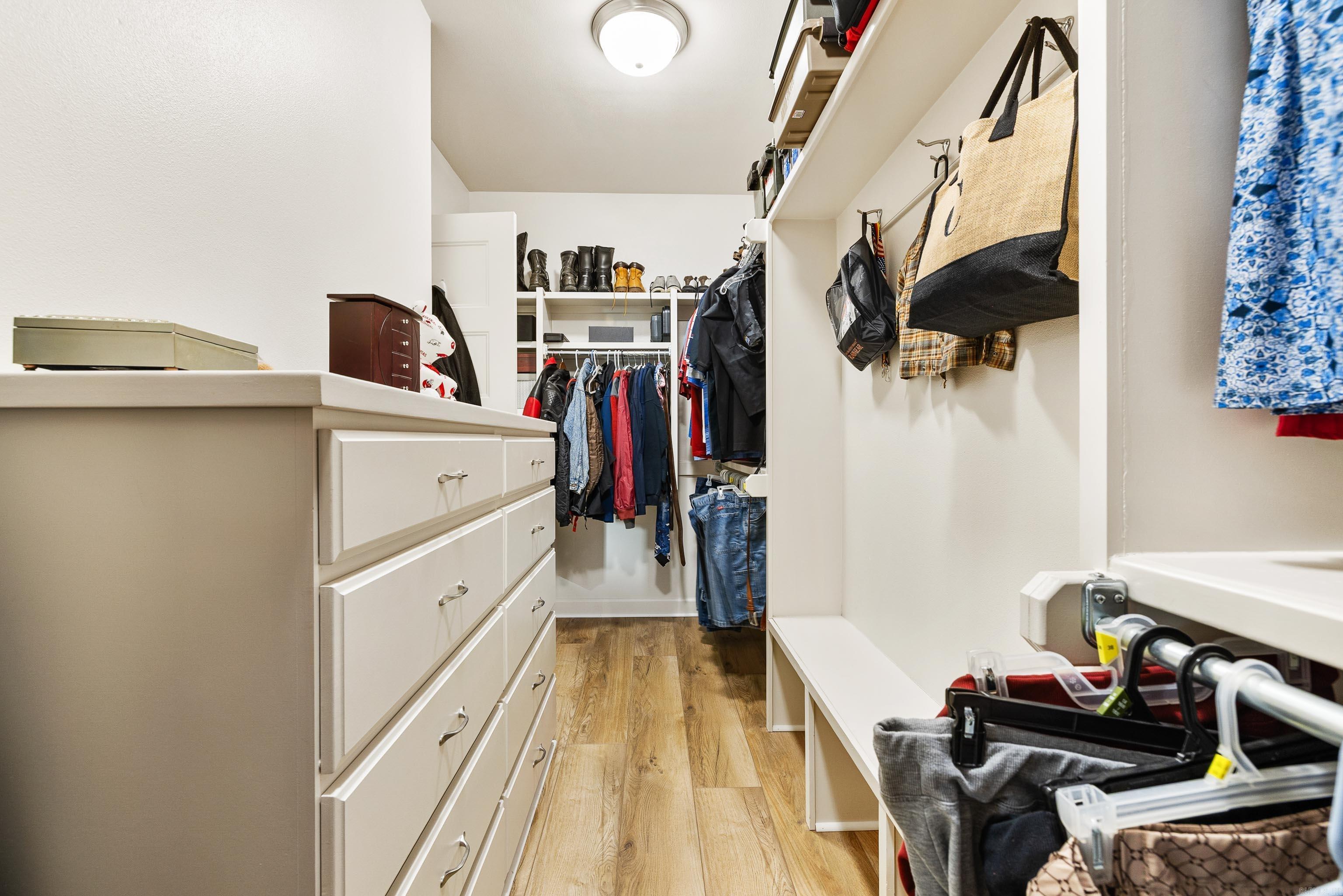 HURRICANE LAKE EST - Residential