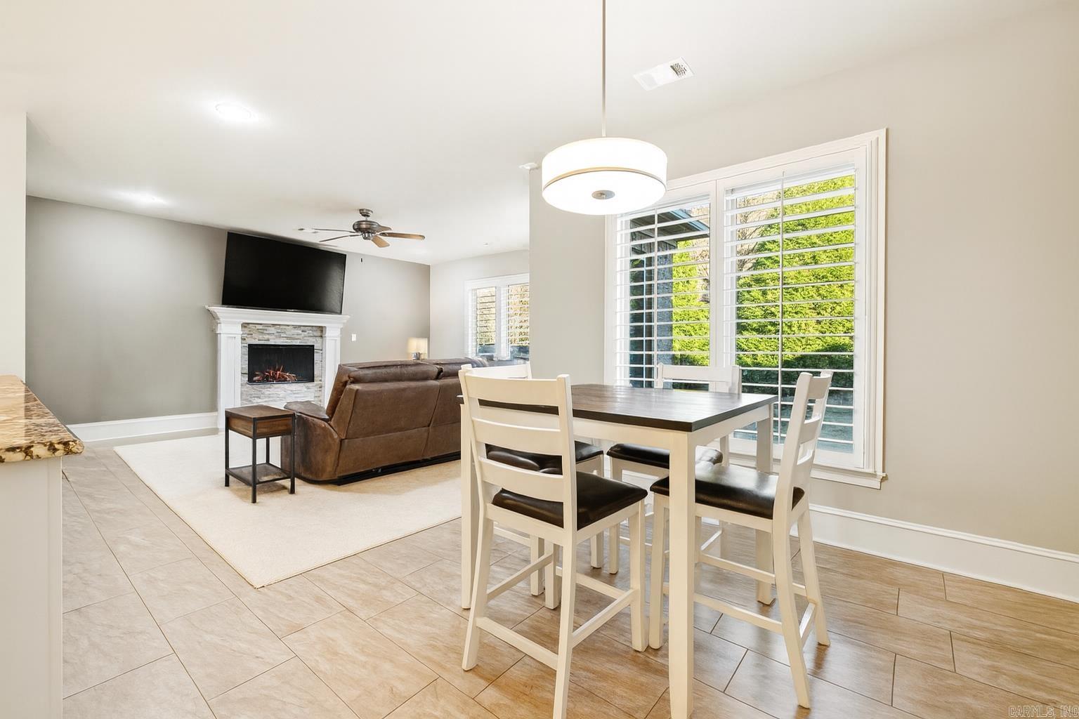 HURRICANE LAKE EST - Residential