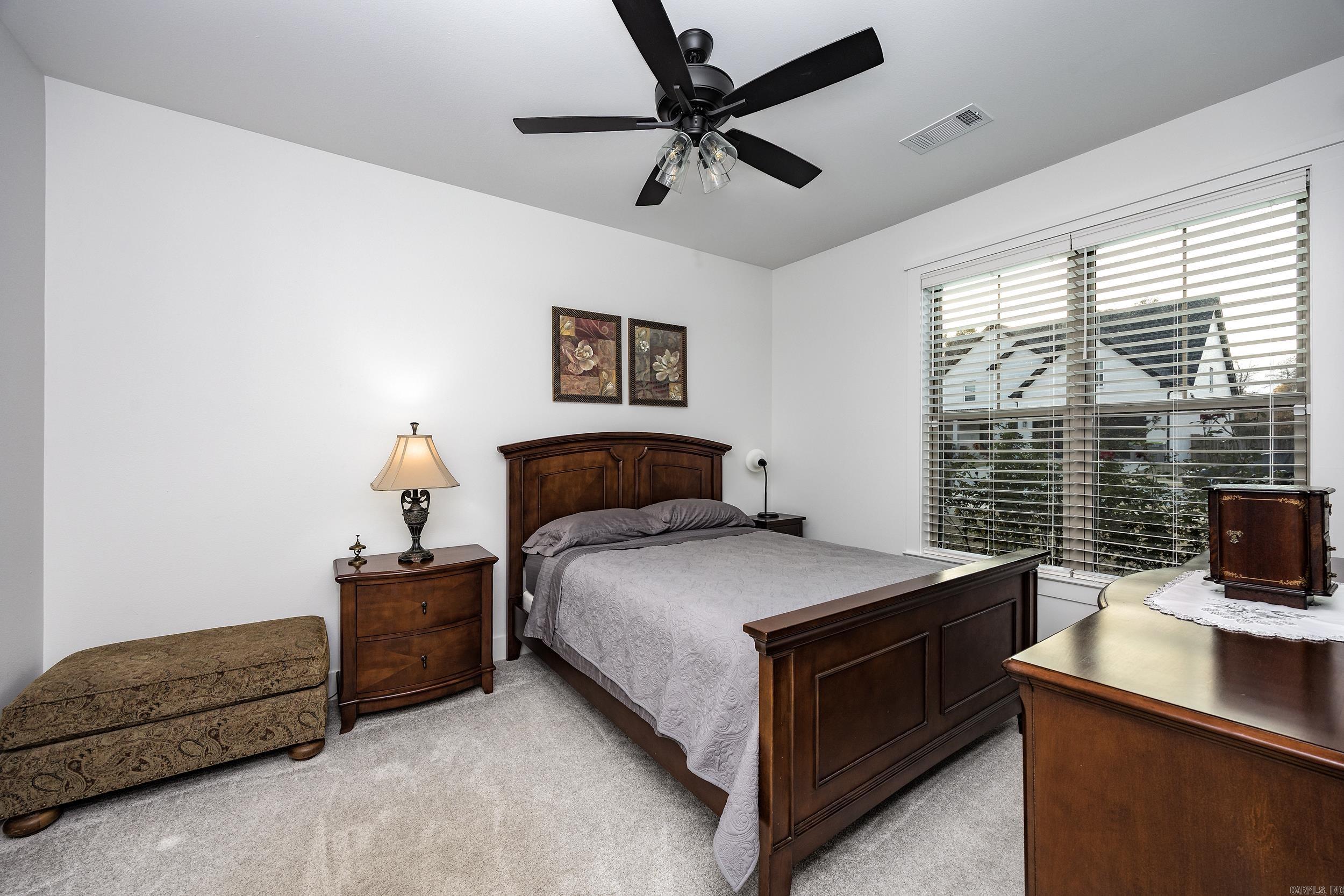 CREEKSIDE - Residential