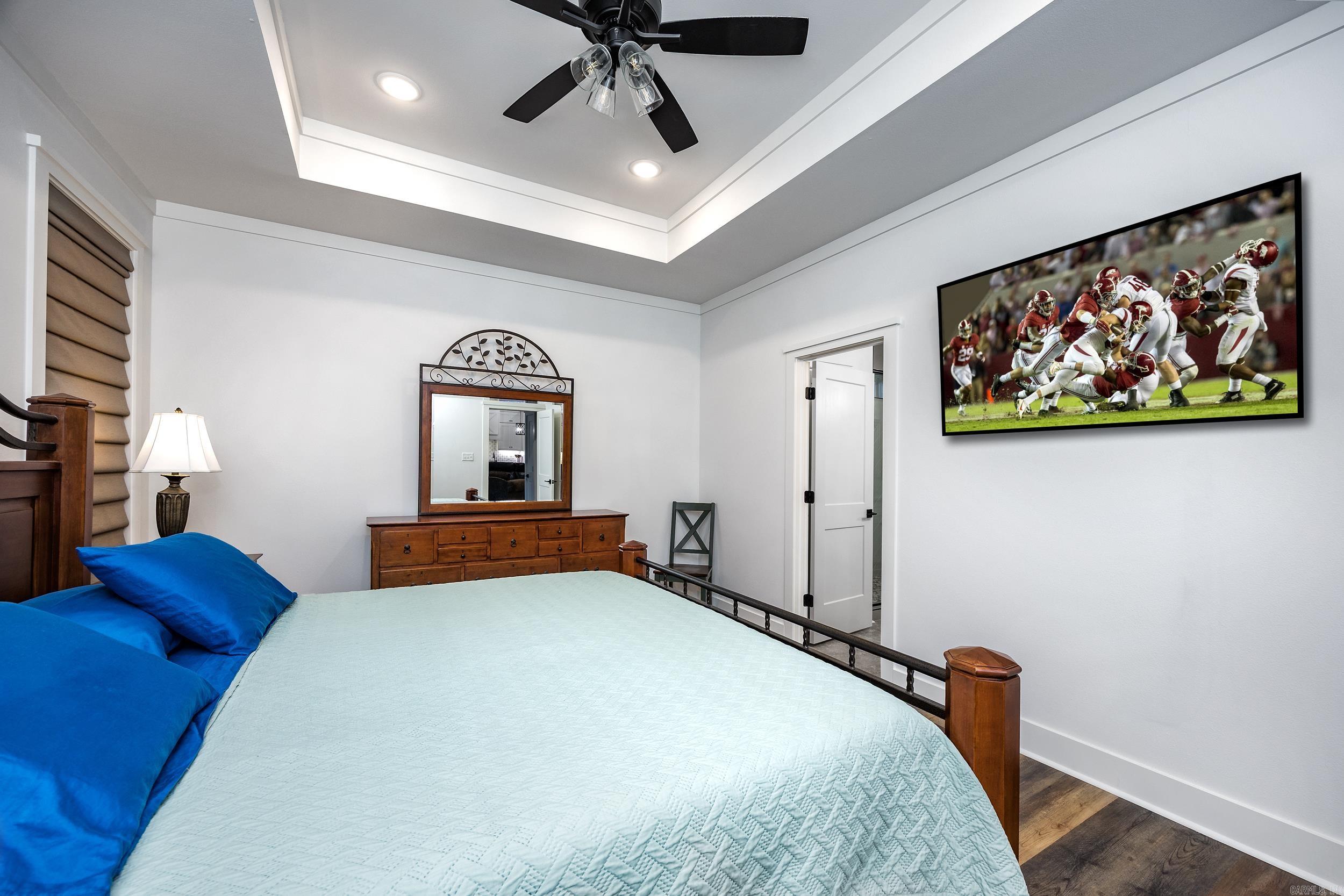CREEKSIDE - Residential