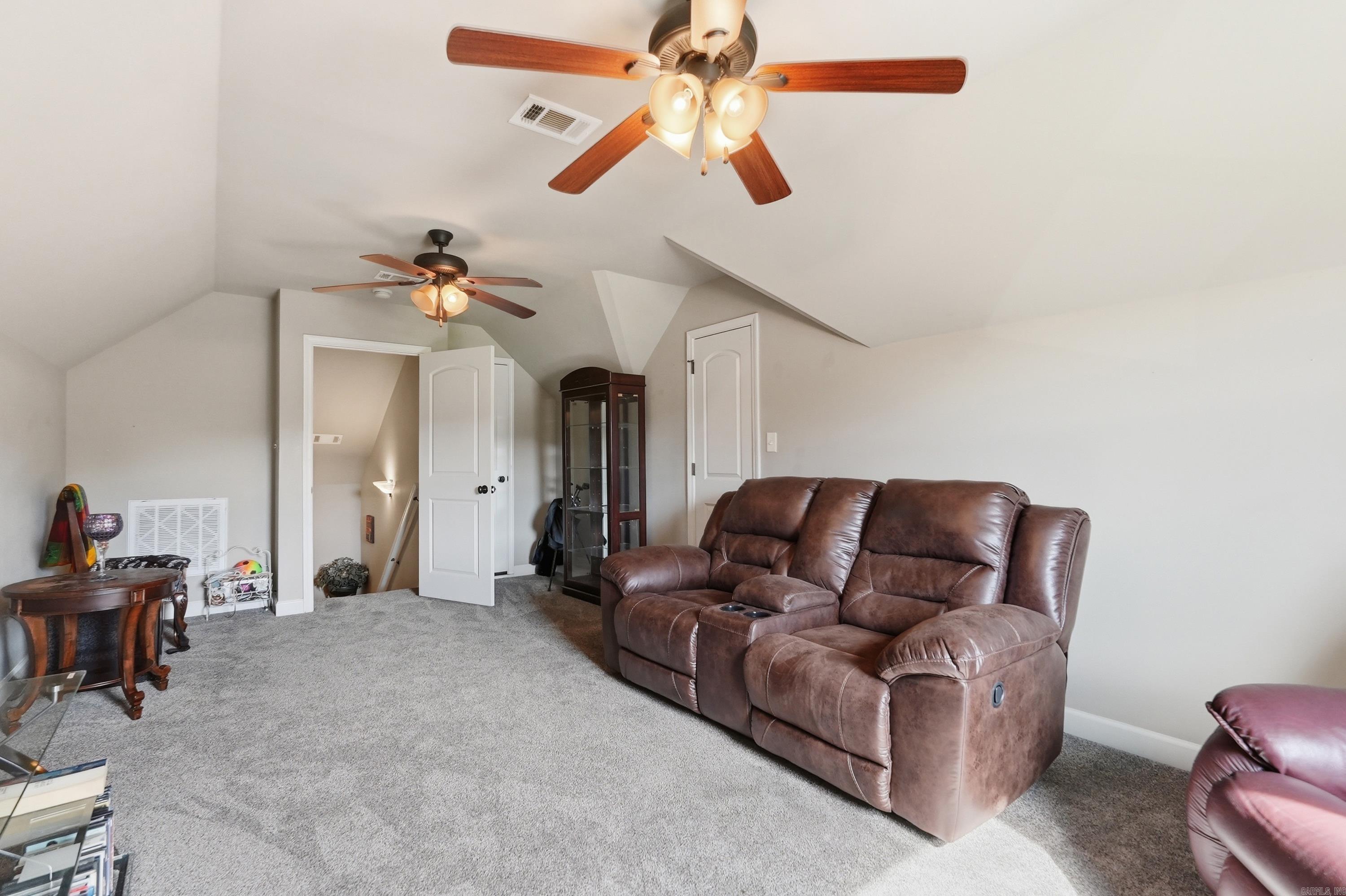 ANDRES PLACE - Residential