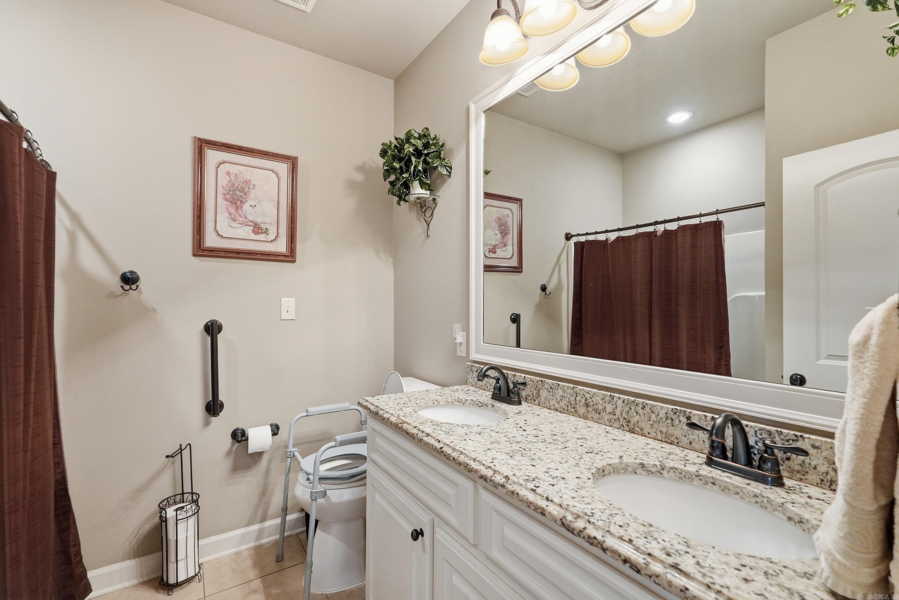 ANDRES PLACE - Residential