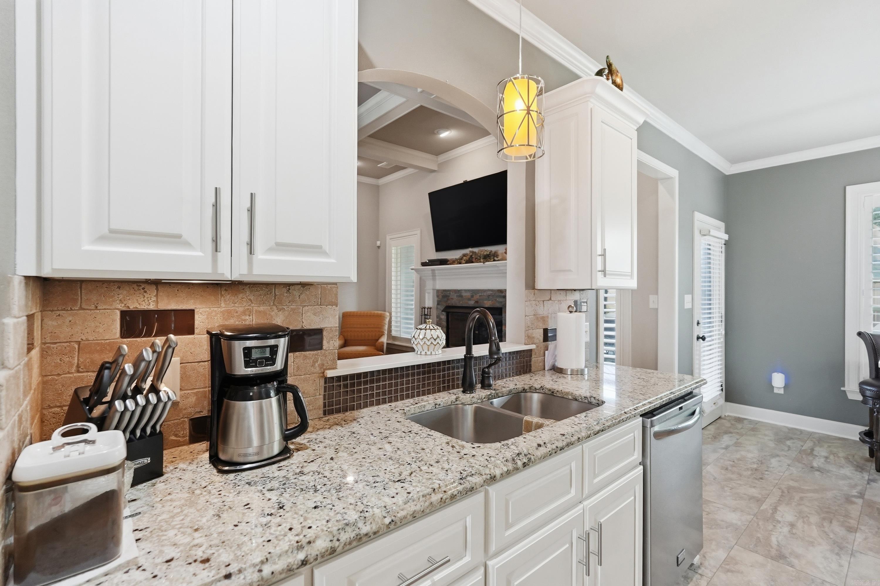 ANDRES PLACE - Residential