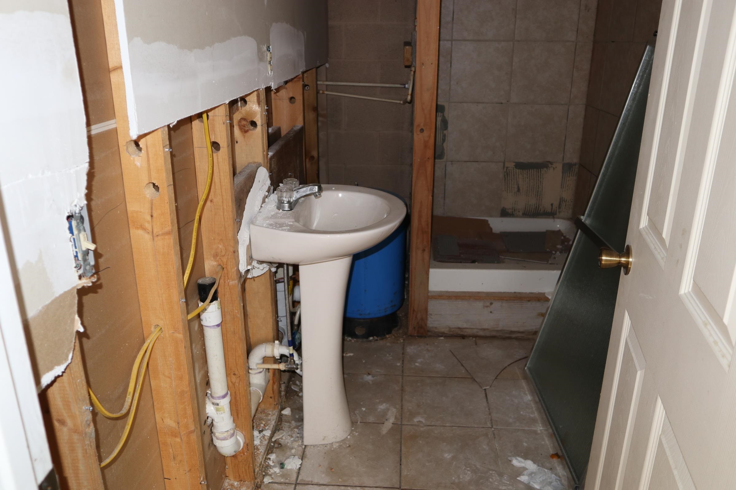 Metes & Bounds - Commercial Sale