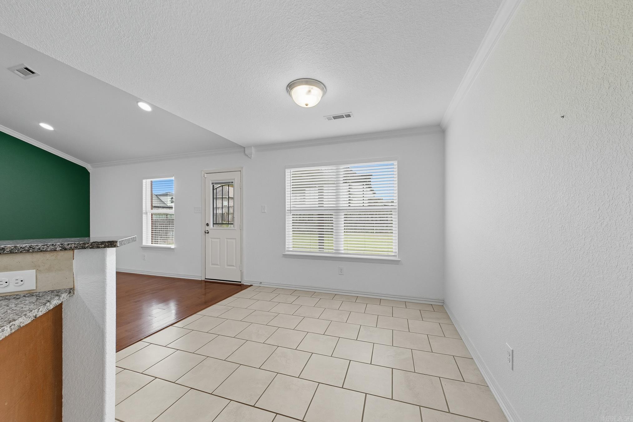 BENT TREE ESTATES - Residential Lease