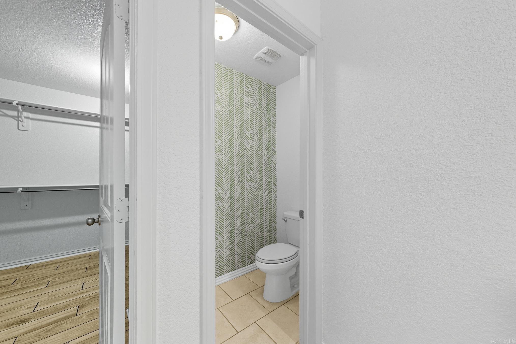 BENT TREE ESTATES - Residential Lease