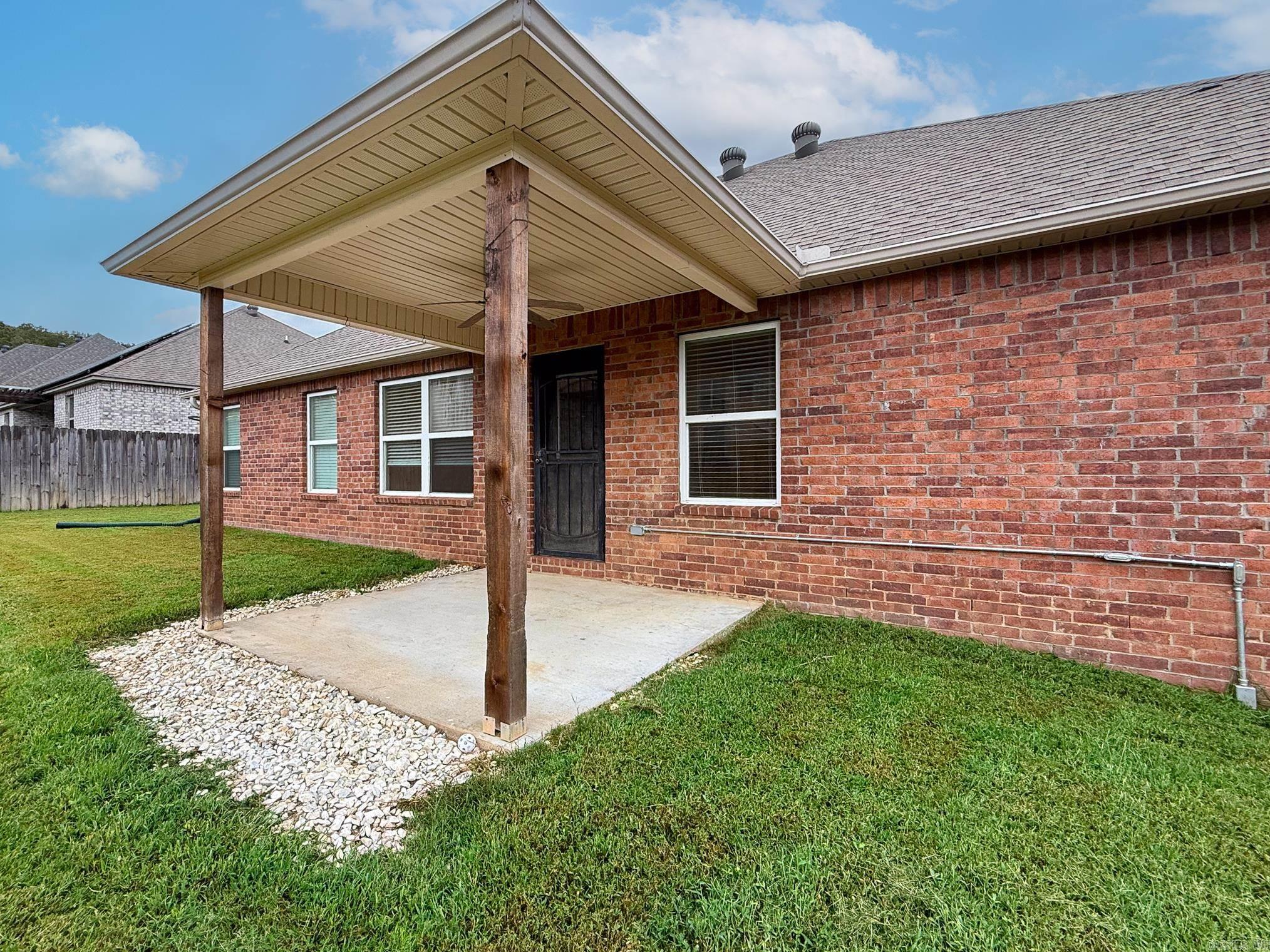 BENT TREE ESTATES - Residential Lease