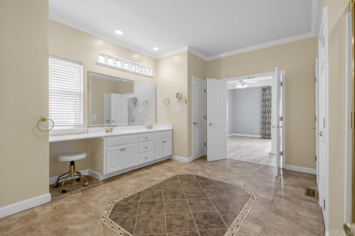 ST CHARLES ADDN - Residential