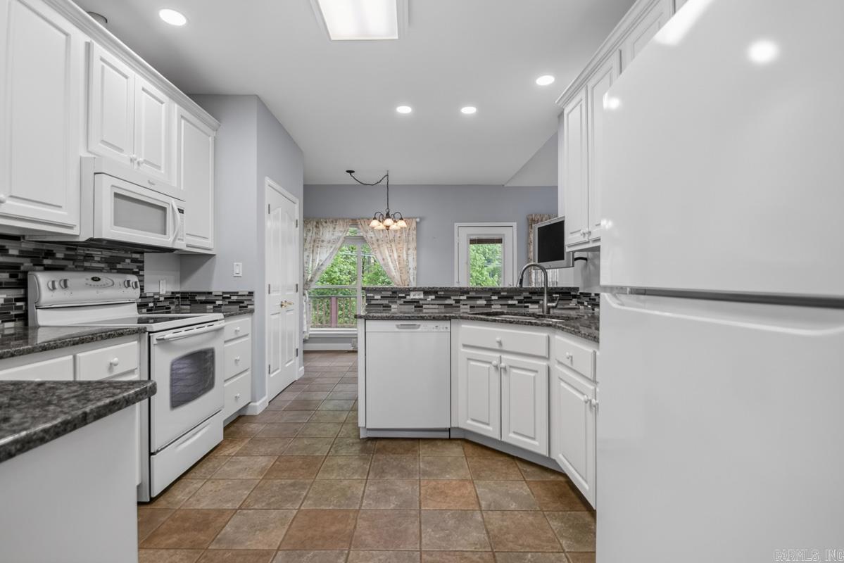 ST CHARLES ADDN - Residential