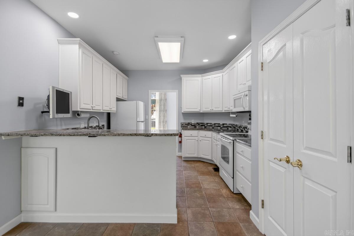 ST CHARLES ADDN - Residential