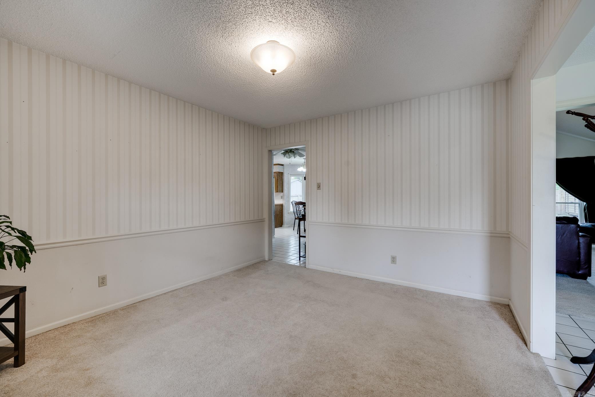 FOXWOOD J - Residential